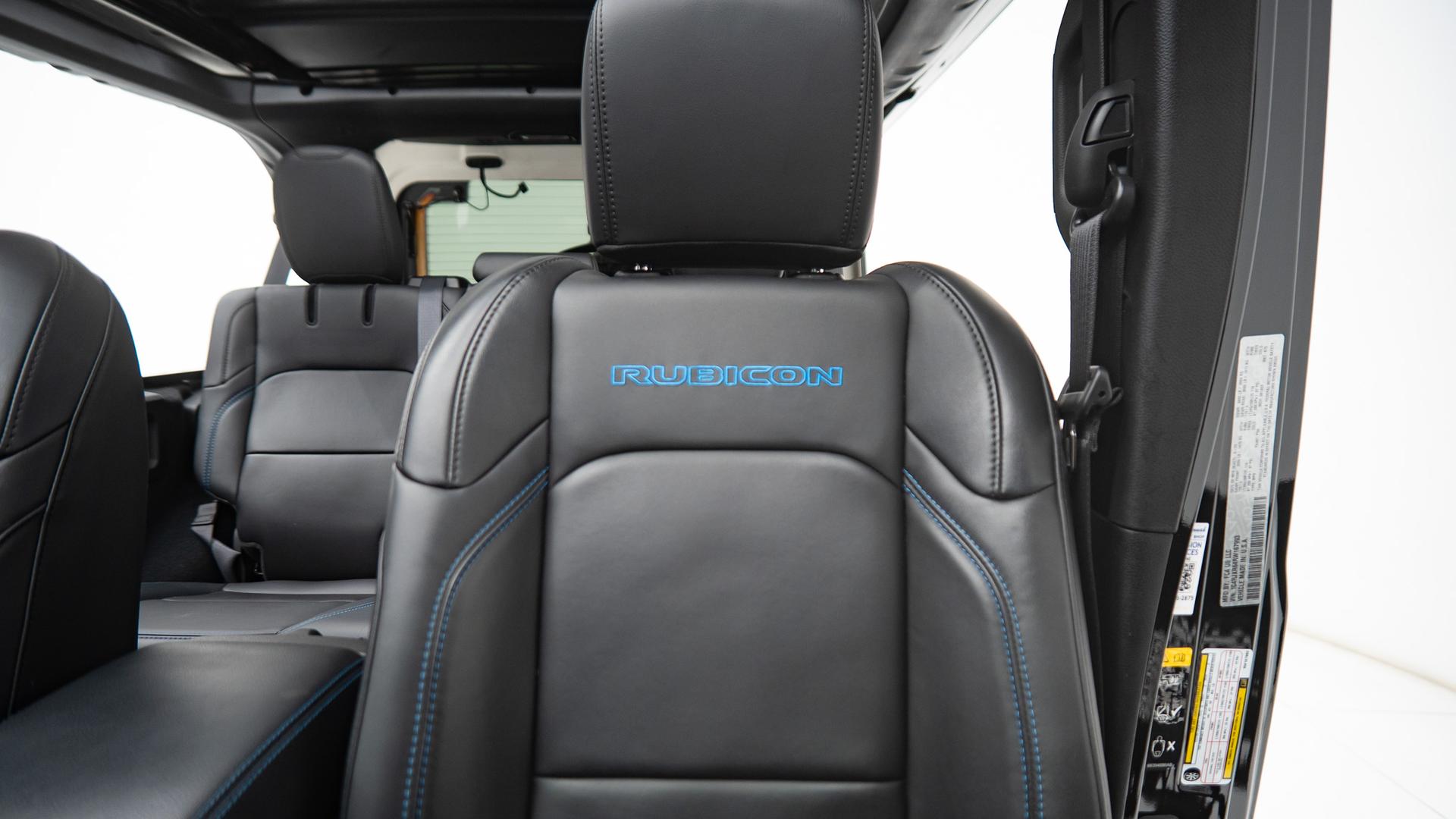 2024 JEEP WRANGLER 4XE in Black, photo 43 of 59