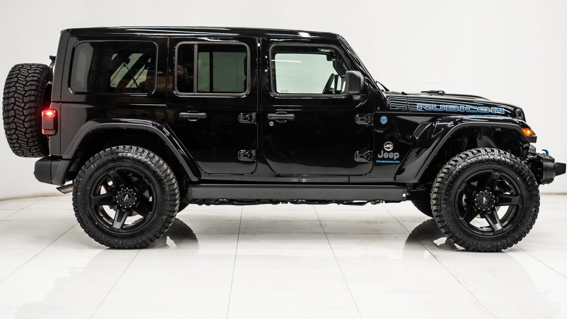 2024 JEEP WRANGLER 4XE in Black, photo 4 of 59