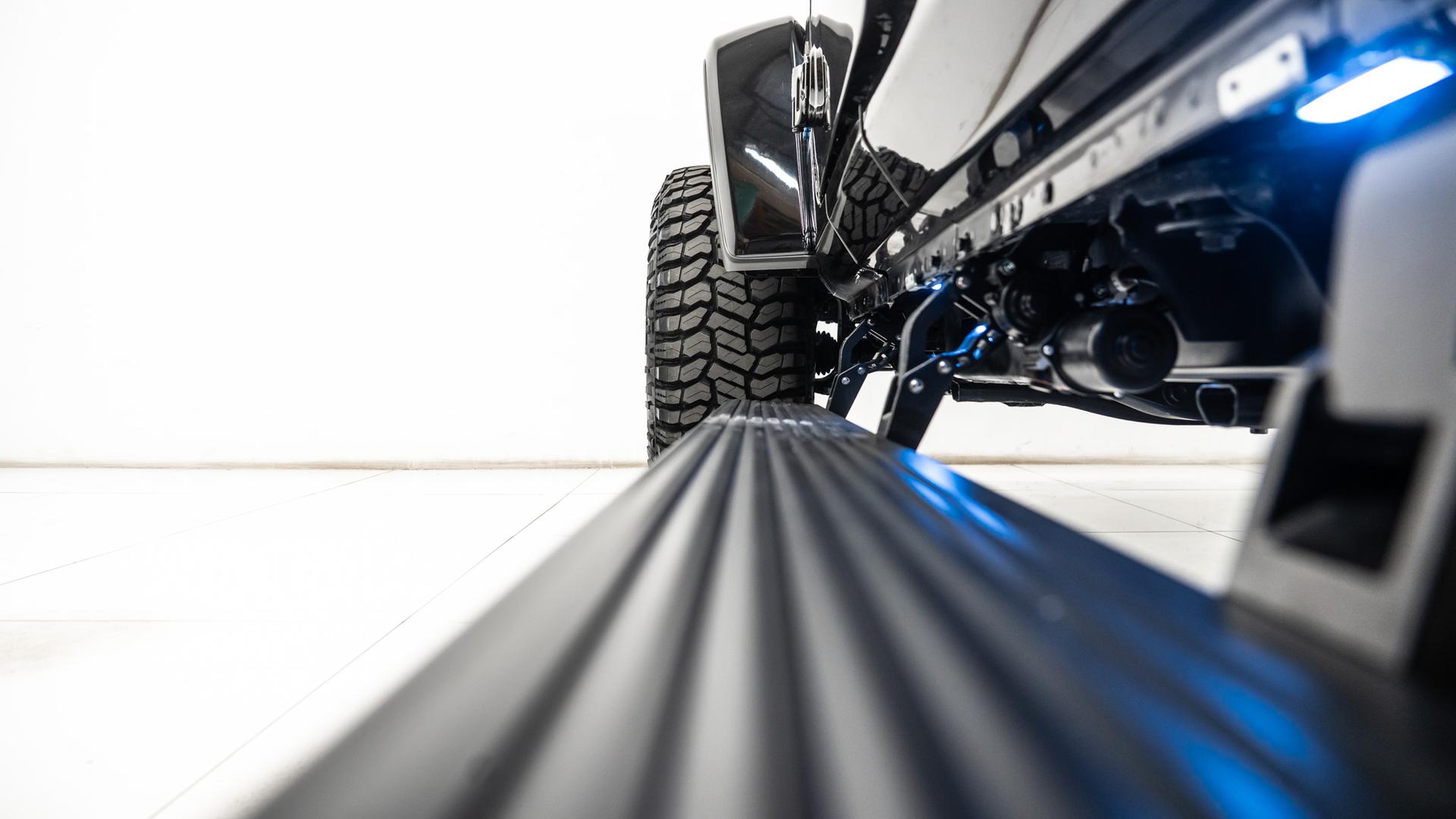 2024 JEEP WRANGLER 4XE in Black, photo 27 of 59