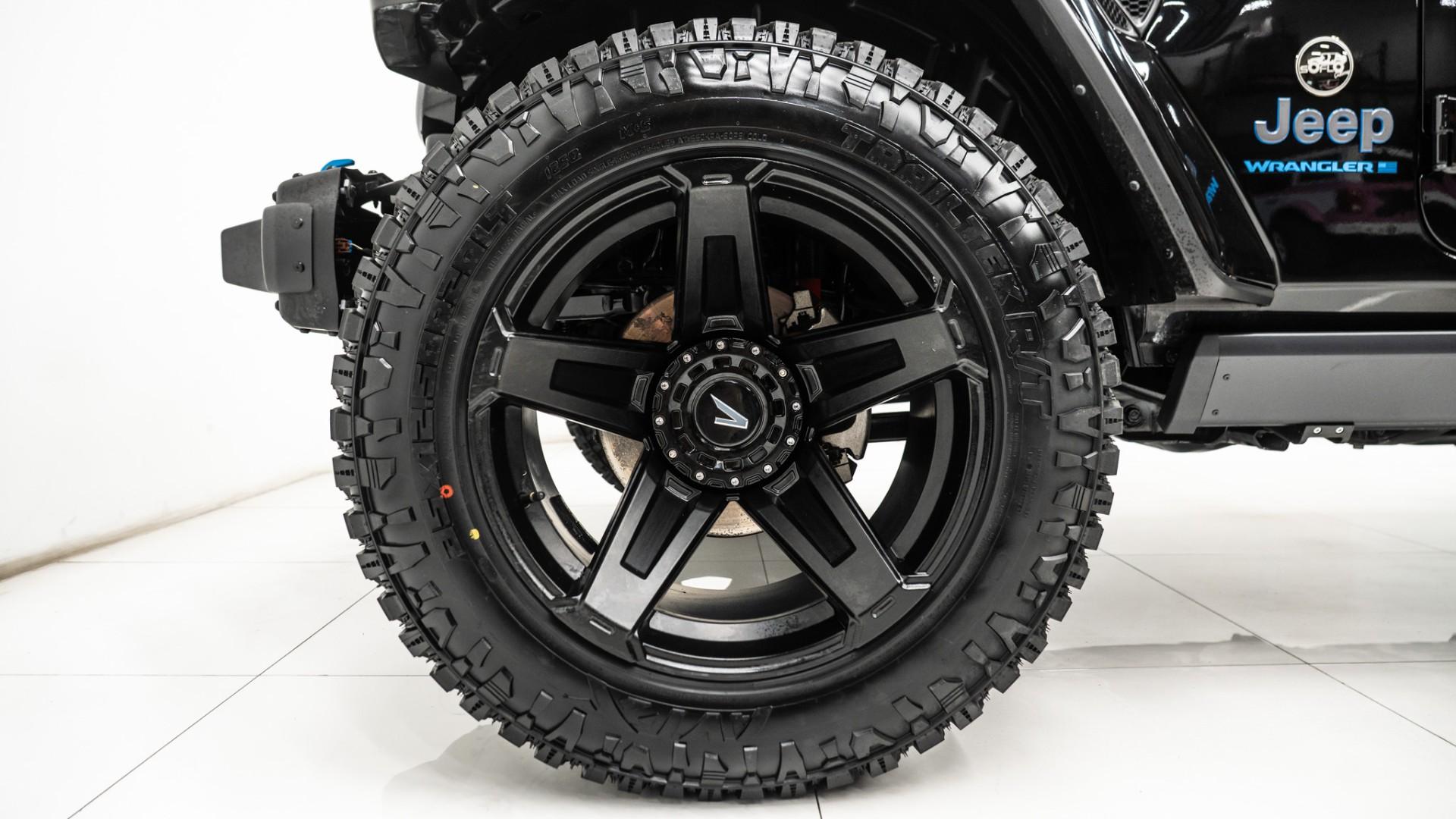 2024 JEEP WRANGLER 4XE in Black, photo 25 of 59