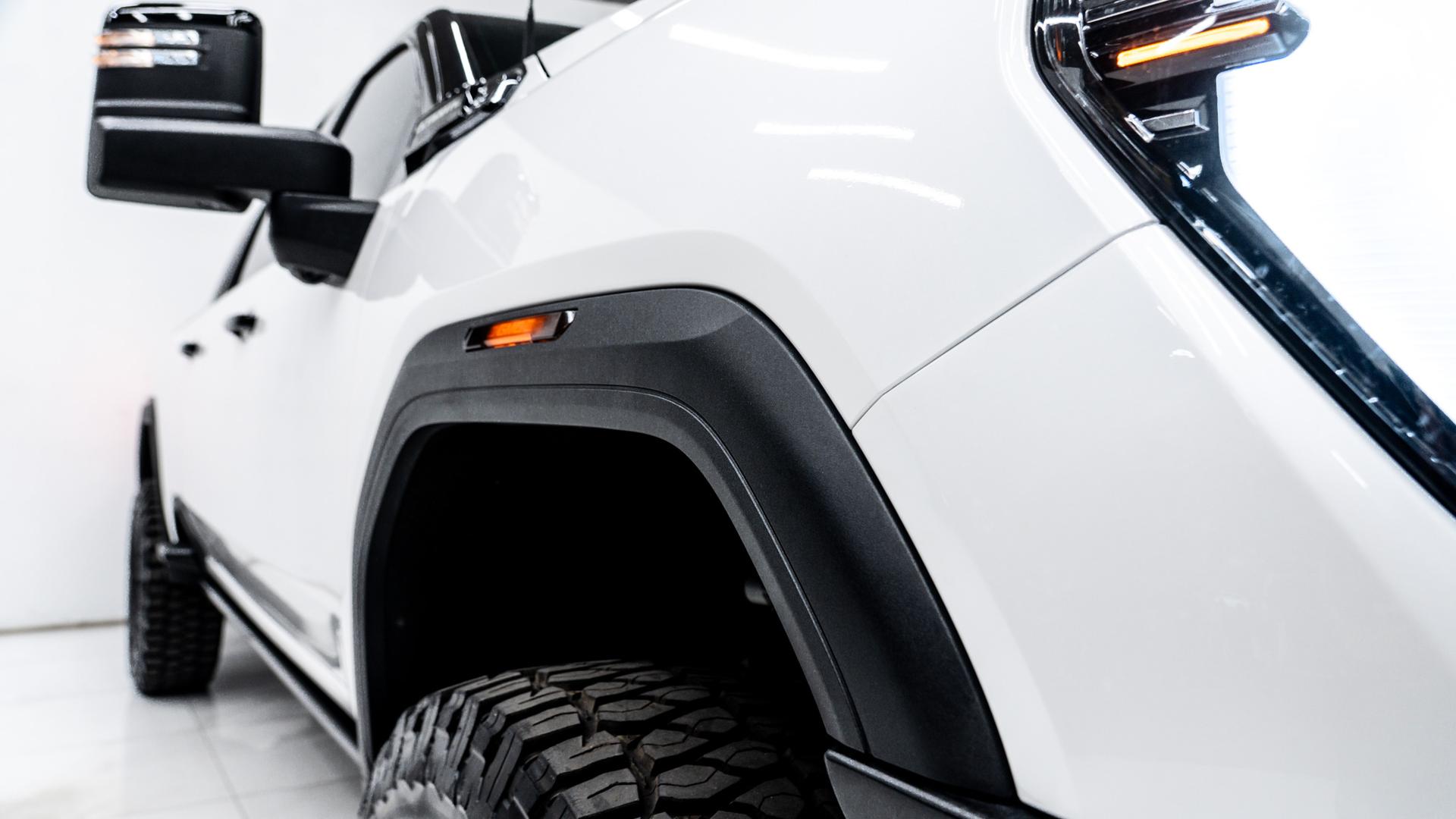 2025 GMC SIERRA 2500HD in White, photo 5 of 60