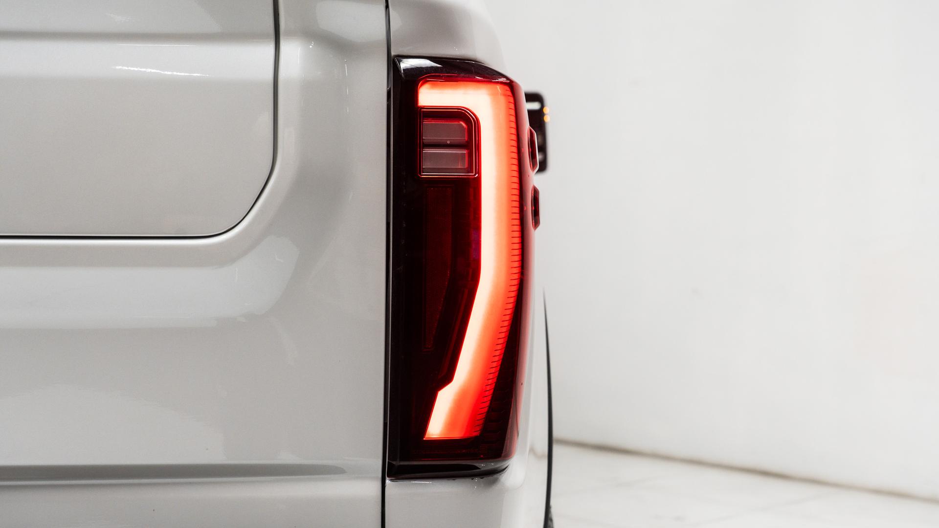 2025 GMC SIERRA 2500HD in White, photo 26 of 60