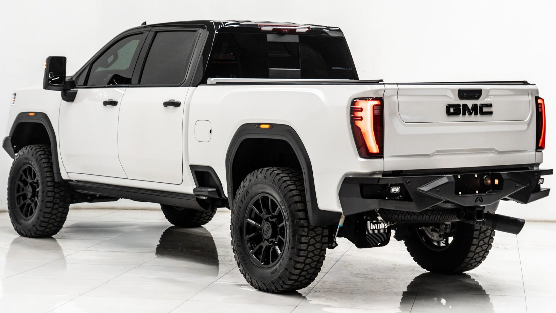 2025 GMC SIERRA 2500HD in White, photo 3 of 60