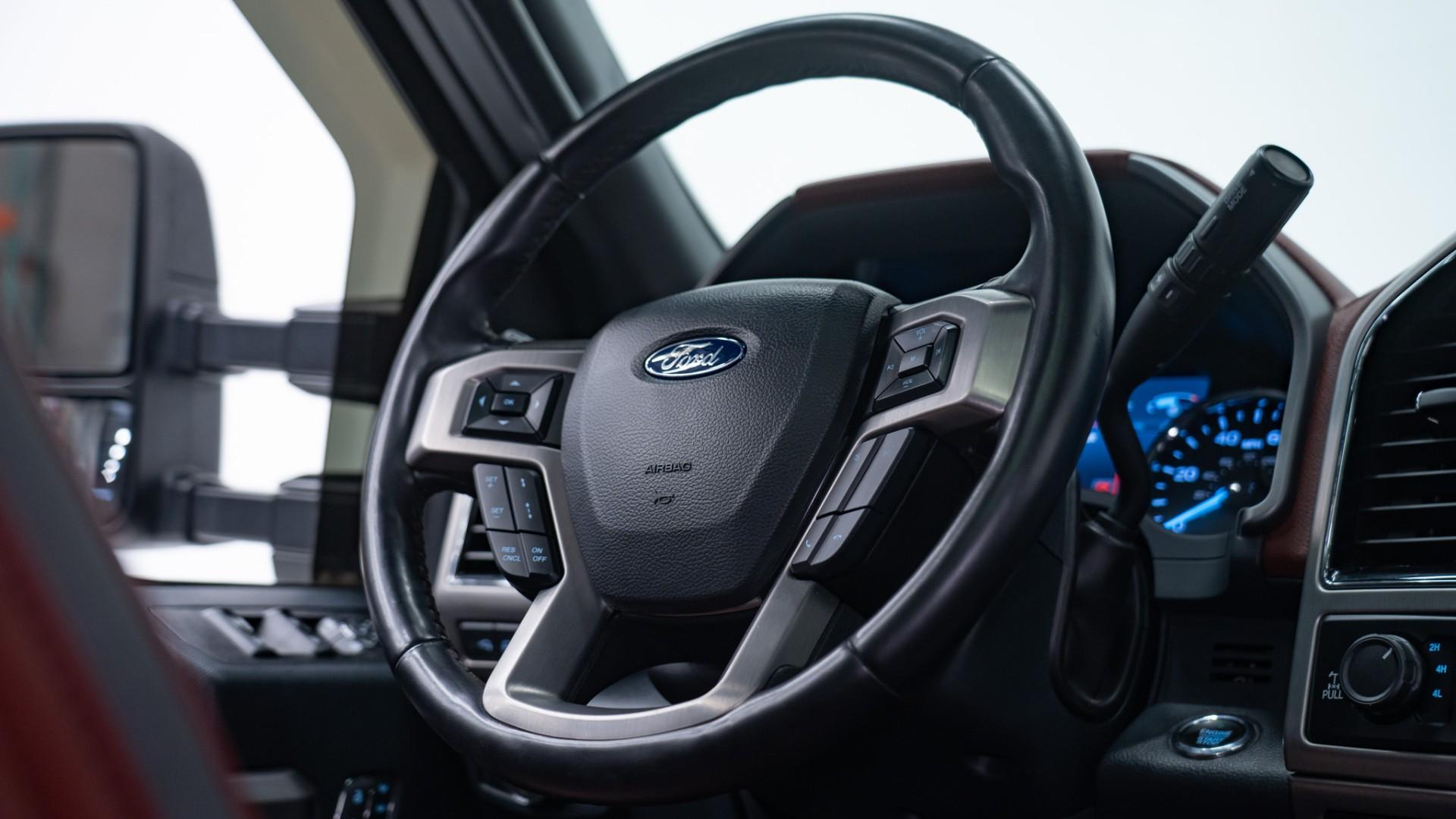 2022 FORD SUPER DUTY F-350 SRW in Gray, photo 38 of 59