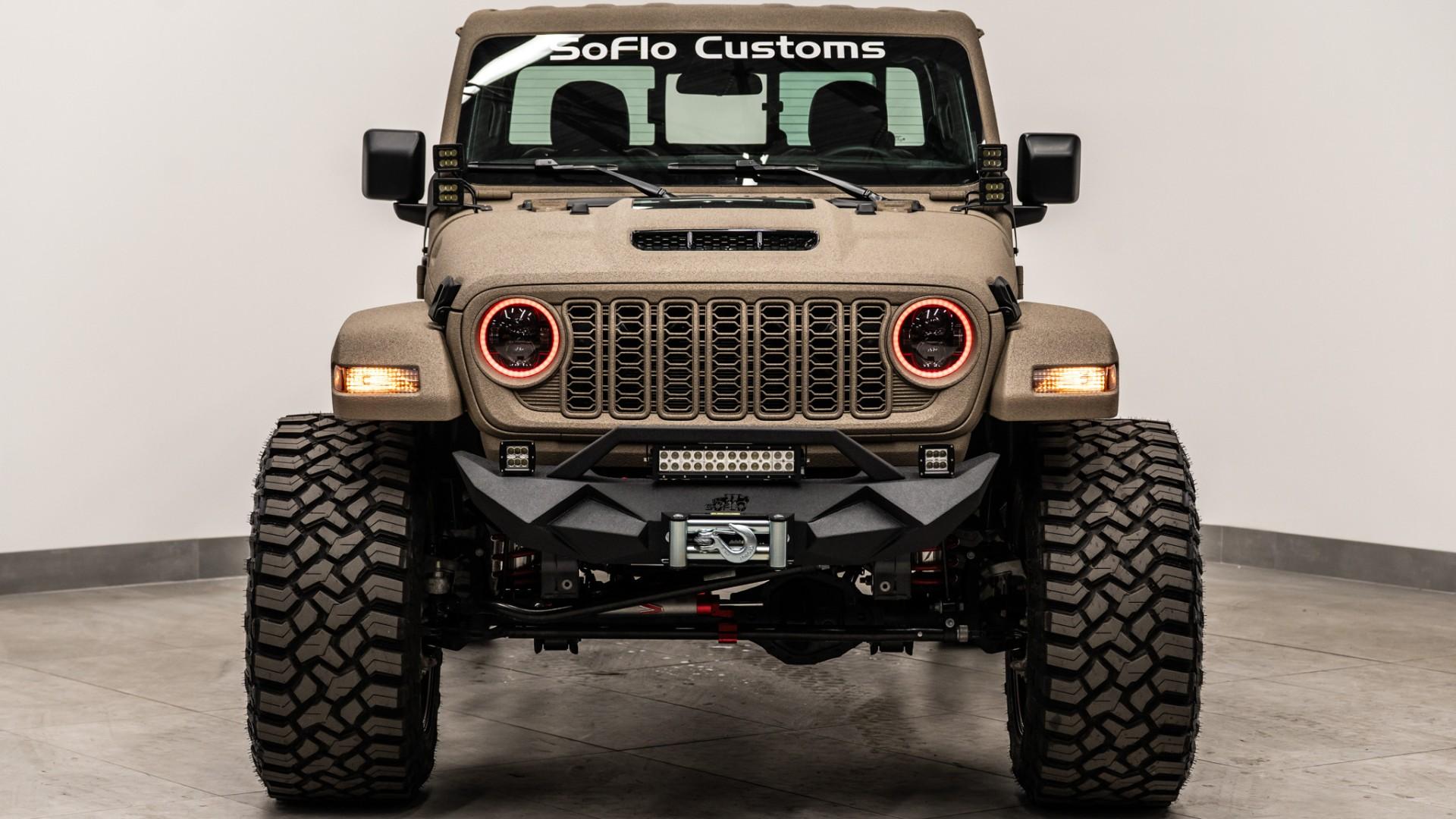 2026 JEEP WRANGLER in Tan, photo 4 of 43