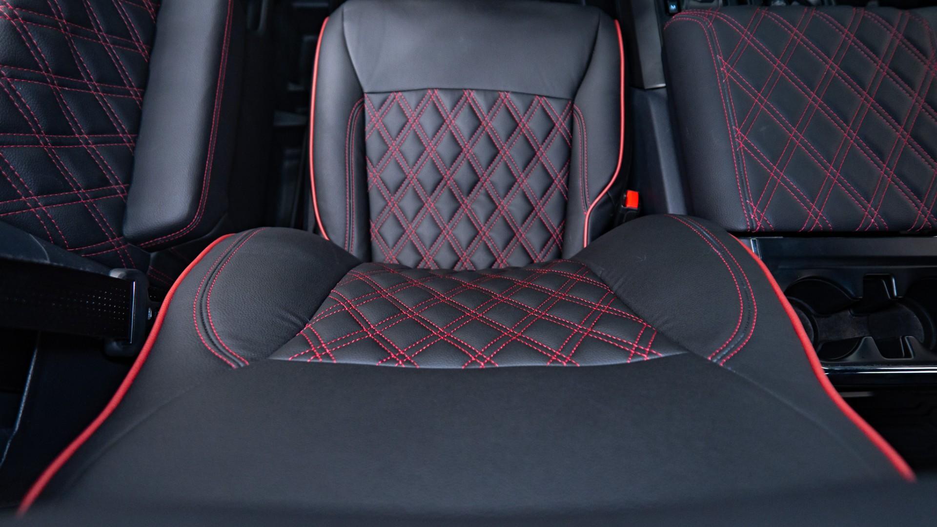 2024 FORD F-150 LARIAT in Red, photo 33 of 45