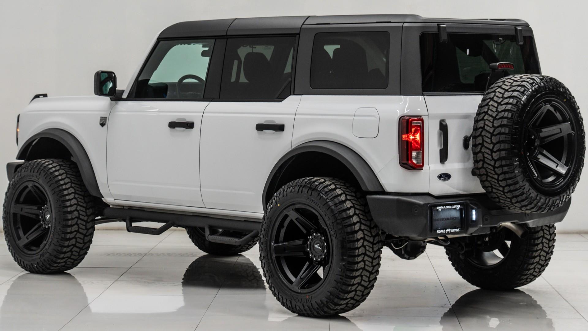 2025 FORD BRONCO in White, photo 3 of 50