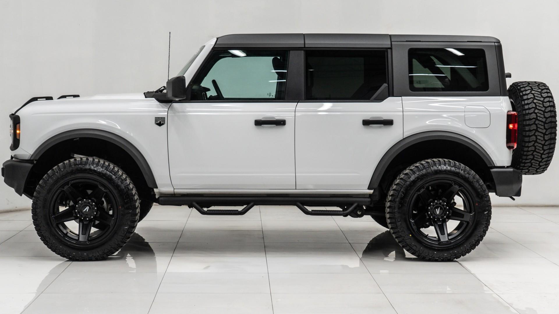 2025 FORD BRONCO in White, photo 13 of 50