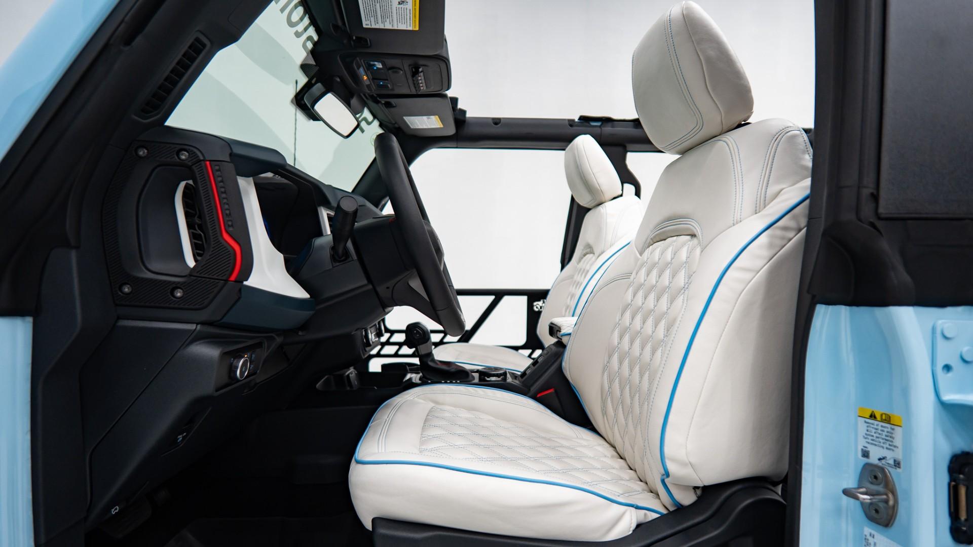2025 FORD BRONCO in Robins Egg Blue, photo 43 of 57