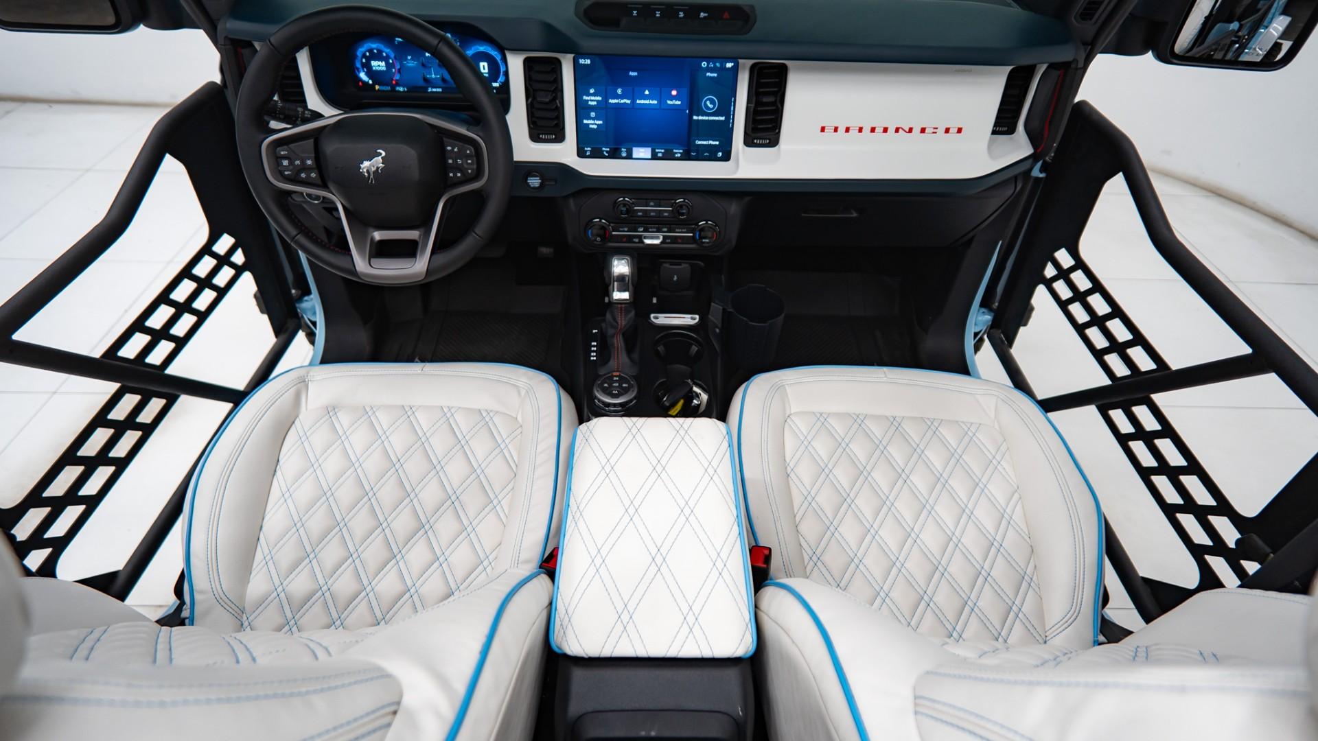 2025 FORD BRONCO in Robins Egg Blue, photo 47 of 57