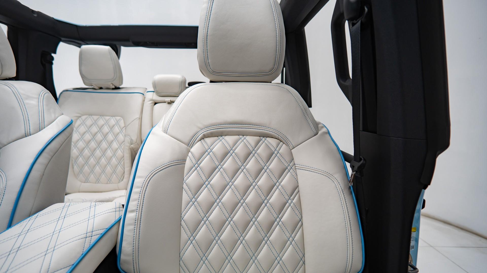 2025 FORD BRONCO in Robins Egg Blue, photo 50 of 57
