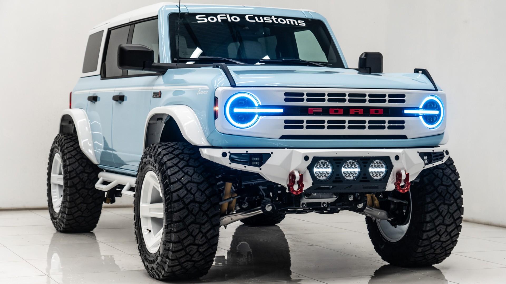 2025 FORD BRONCO in Robins Egg Blue, photo 5 of 57
