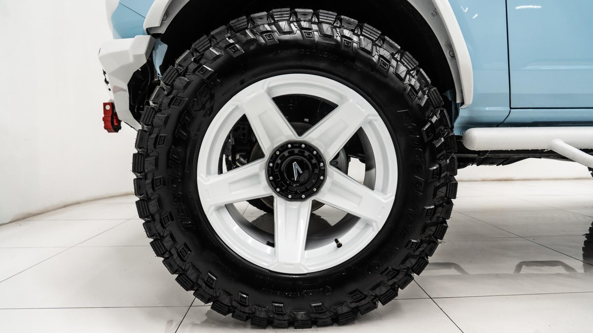 2025 FORD BRONCO in Robins Egg Blue, photo 31 of 57
