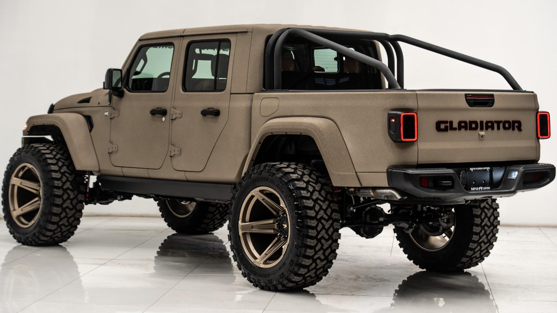 2025 JEEP GLADIATOR in Tan, photo 4 of 59