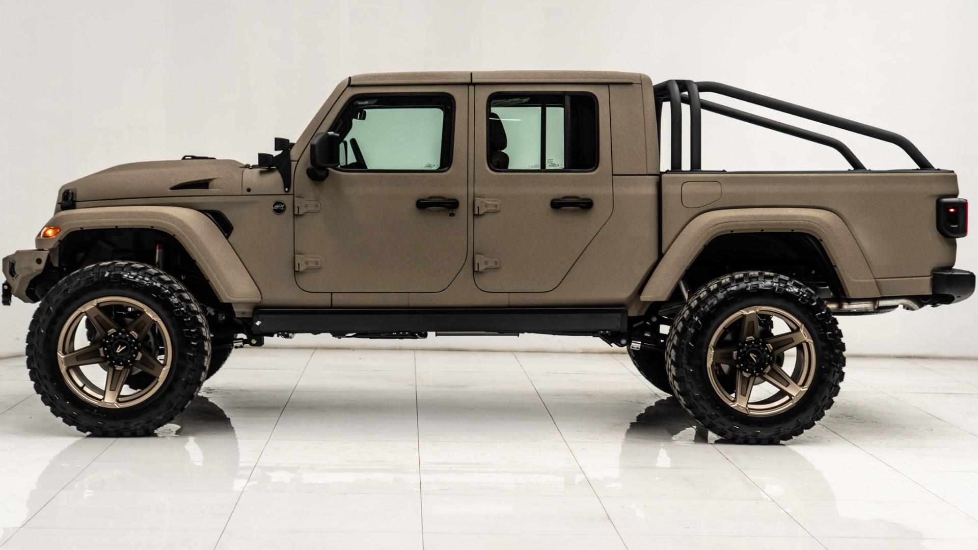 2025 JEEP GLADIATOR in Tan, photo 7 of 59
