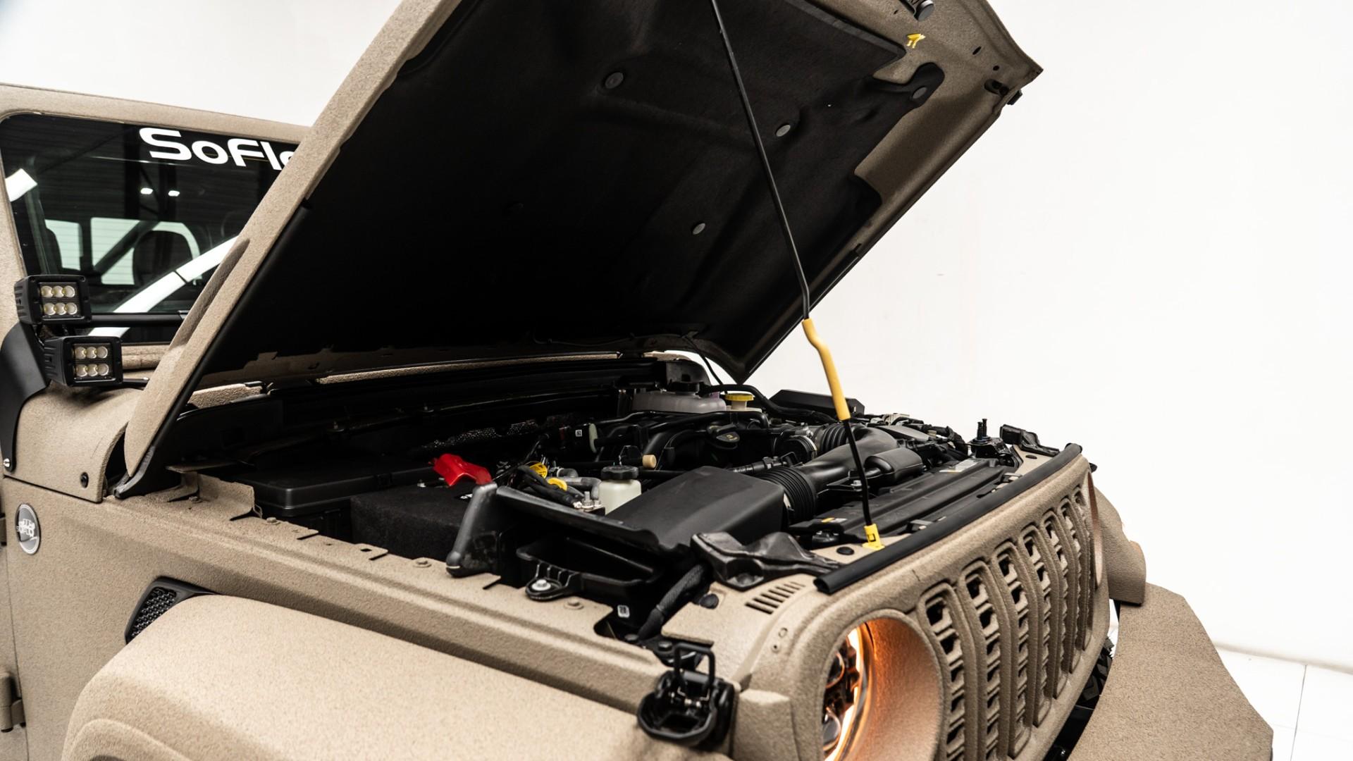2025 JEEP GLADIATOR in Tan, photo 25 of 59