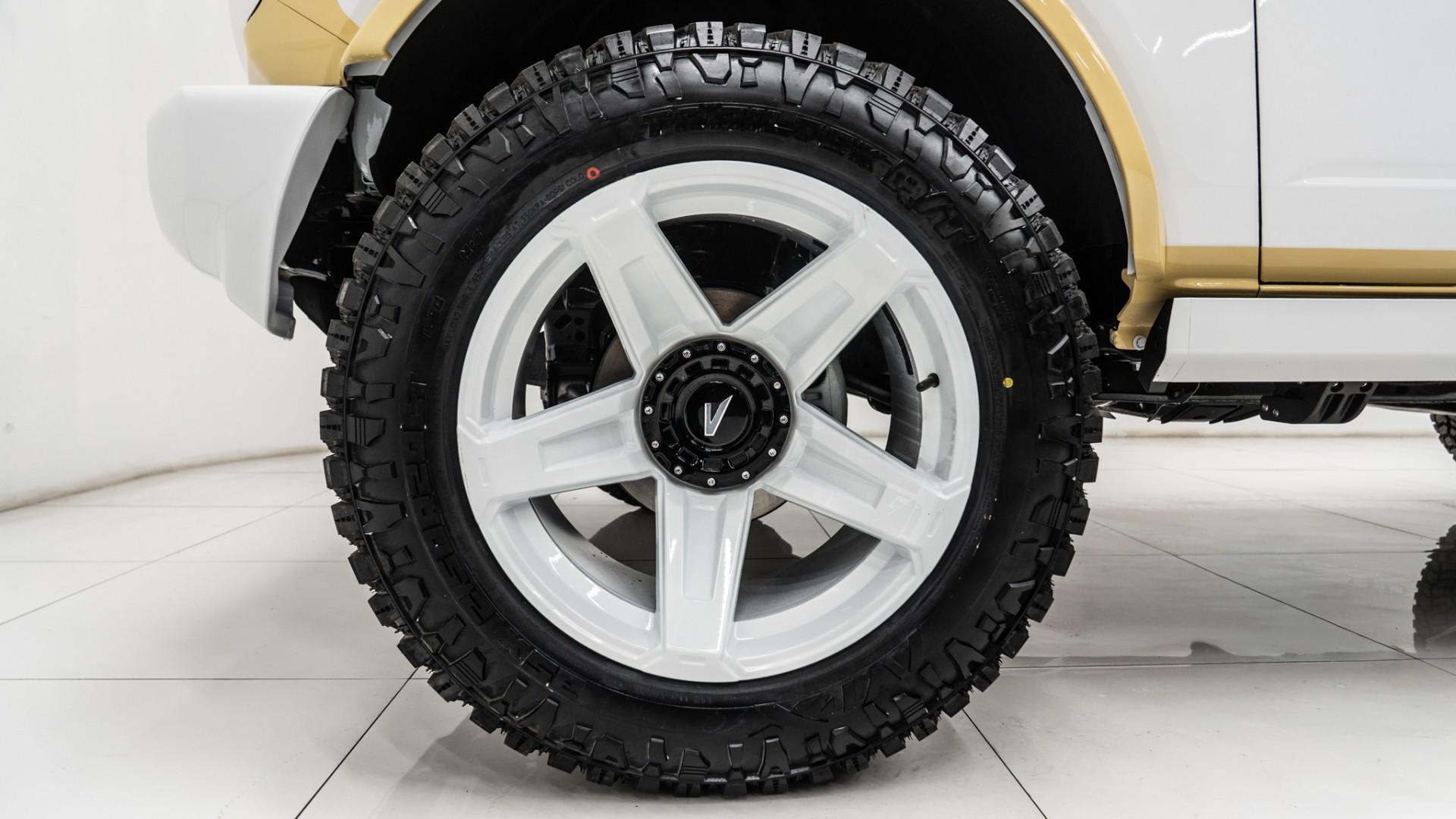 2025 FORD BRONCO in Yellow, photo 37 of 51