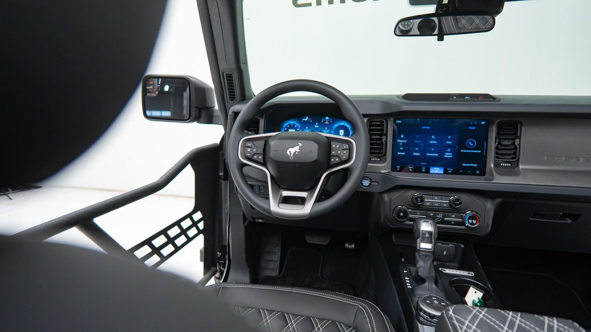 2025 FORD BRONCO in Black, photo 30 of 49