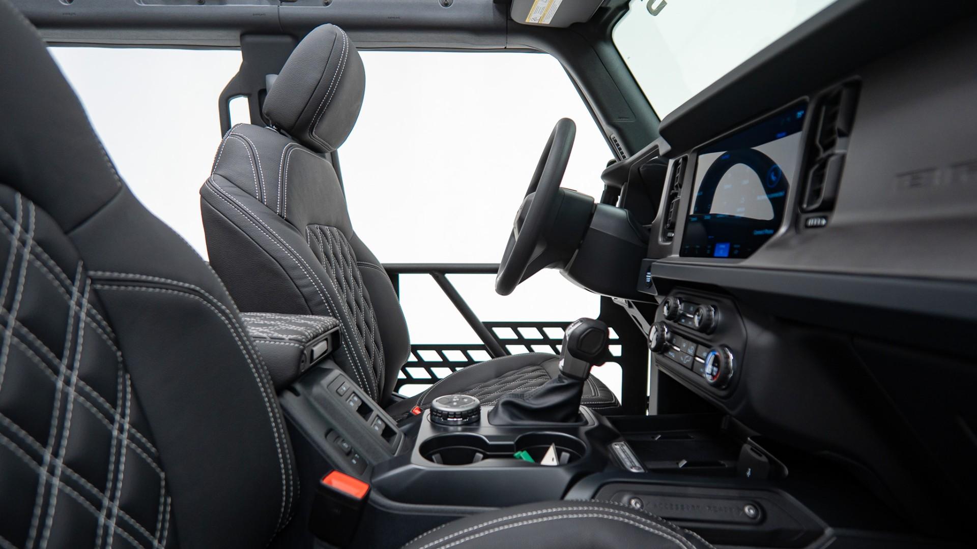 2025 FORD BRONCO in Black, photo 42 of 49