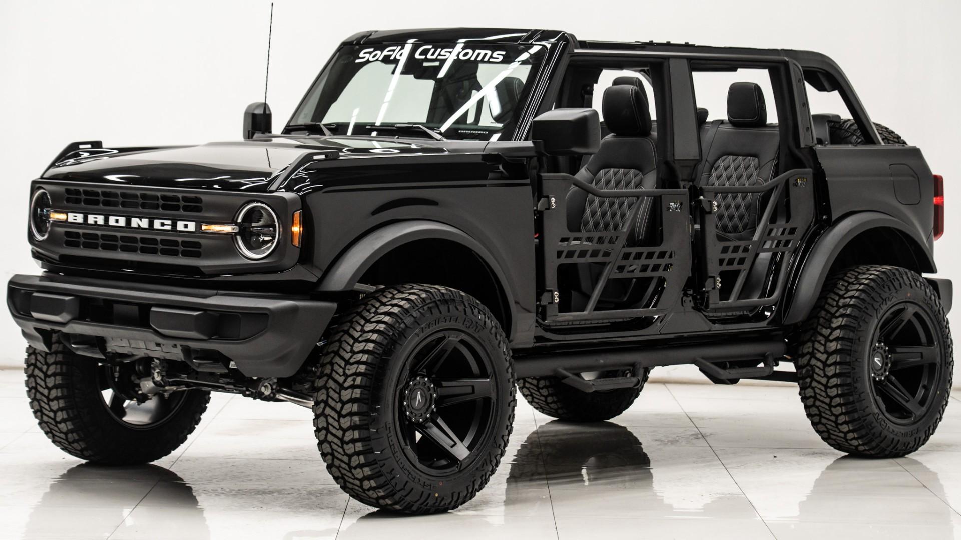 2025 FORD BRONCO in Black, photo 10 of 49