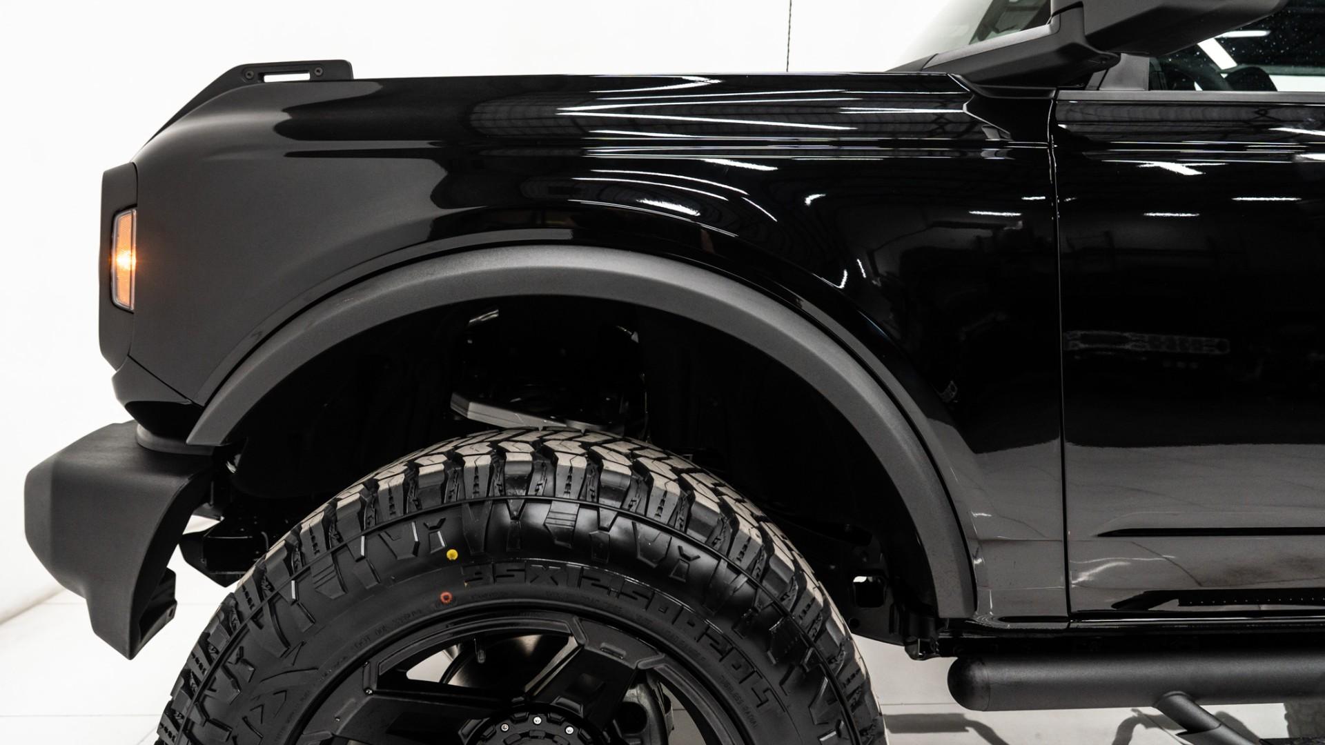 2025 FORD BRONCO in Black, photo 20 of 49