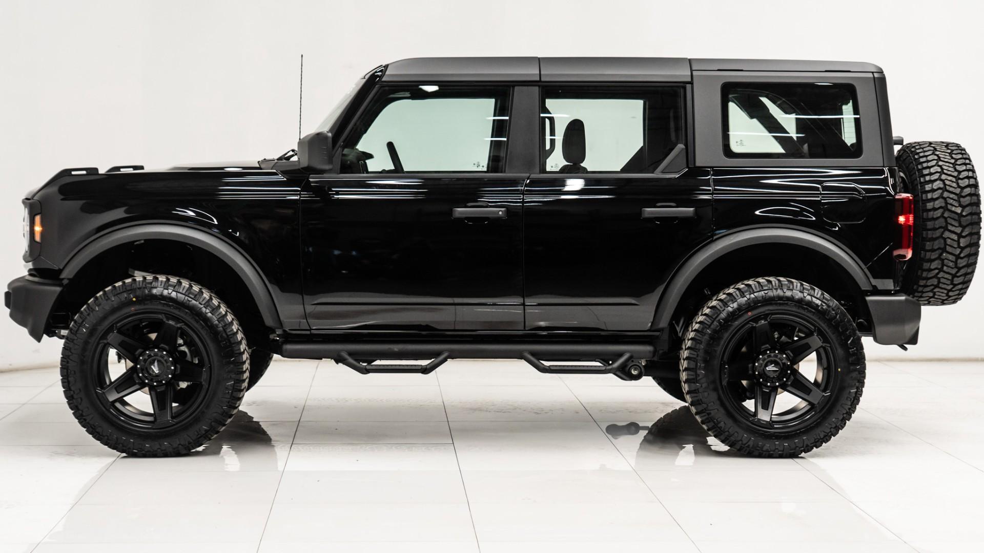 2025 FORD BRONCO in Black, photo 19 of 49
