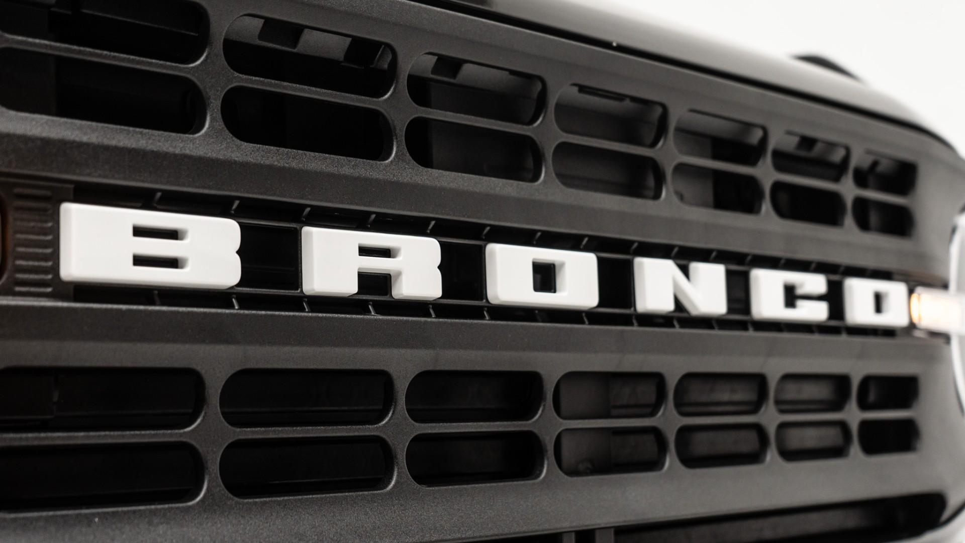 2025 FORD BRONCO in Black, photo 9 of 49