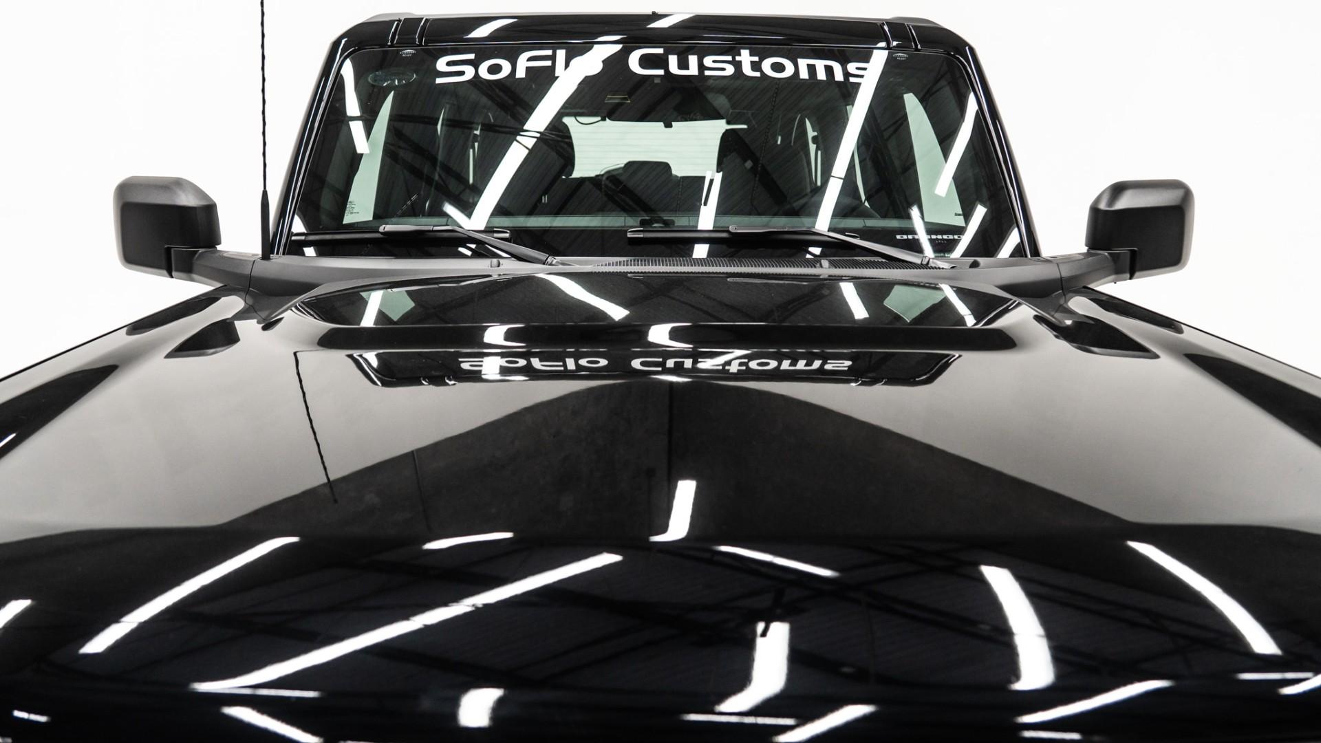 2025 FORD BRONCO in Black, photo 18 of 49