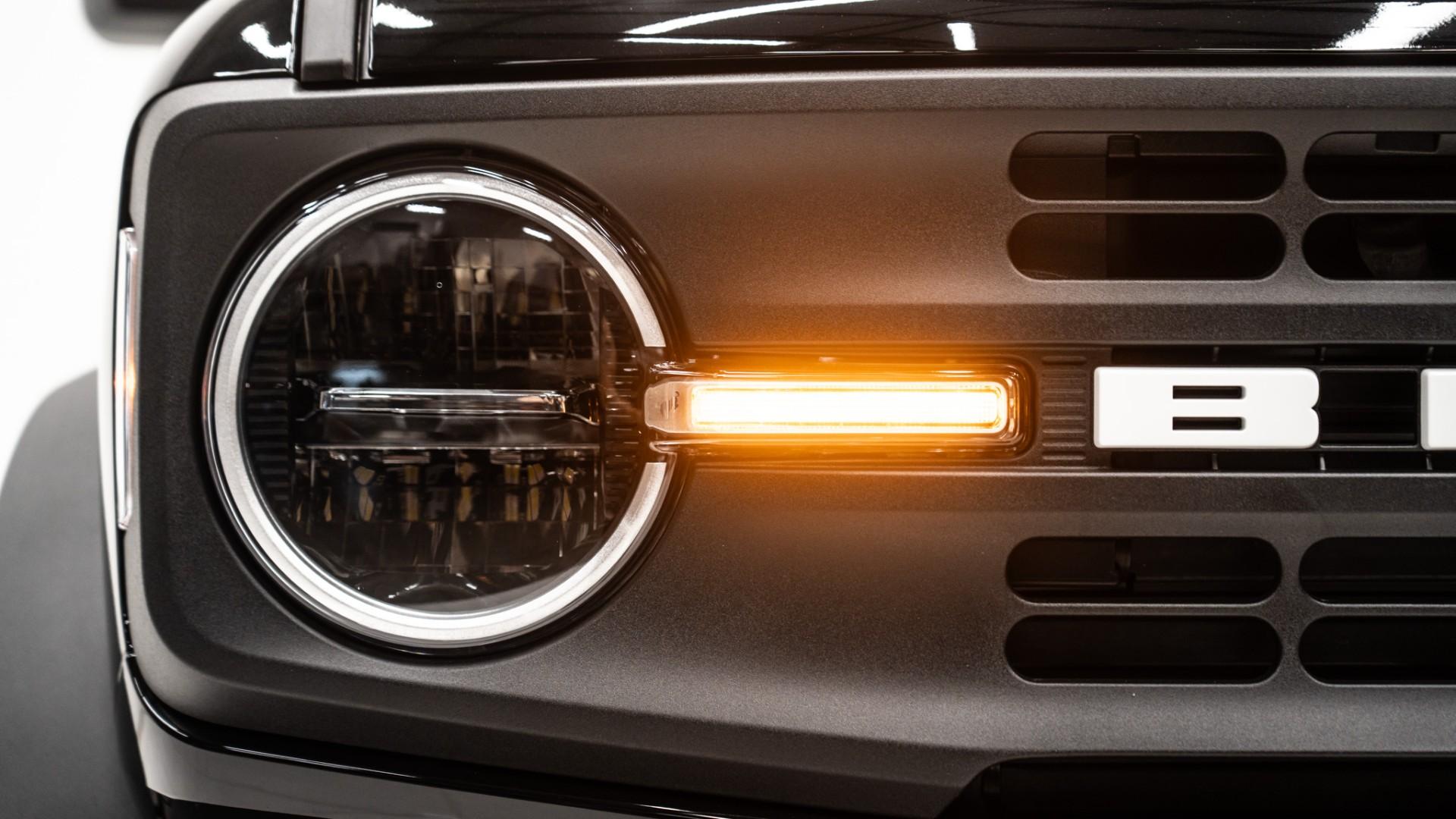2025 FORD BRONCO in Black, photo 16 of 49