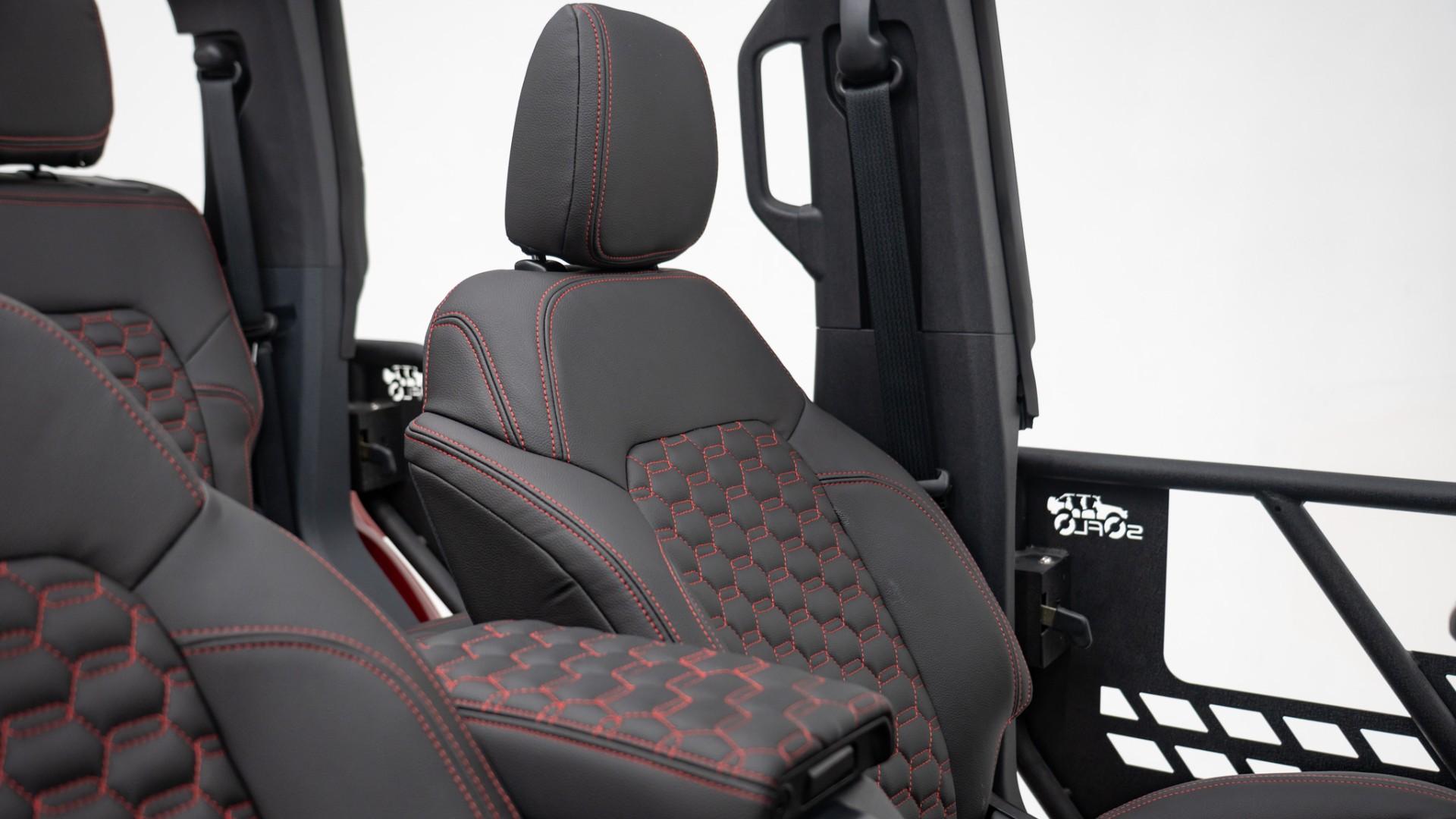 2025 FORD BRONCO in Red, photo 42 of 47