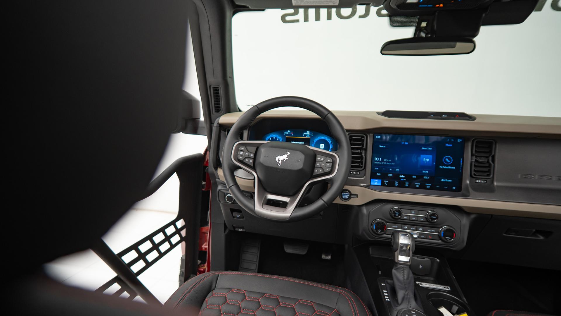 2025 FORD BRONCO in Red, photo 35 of 47