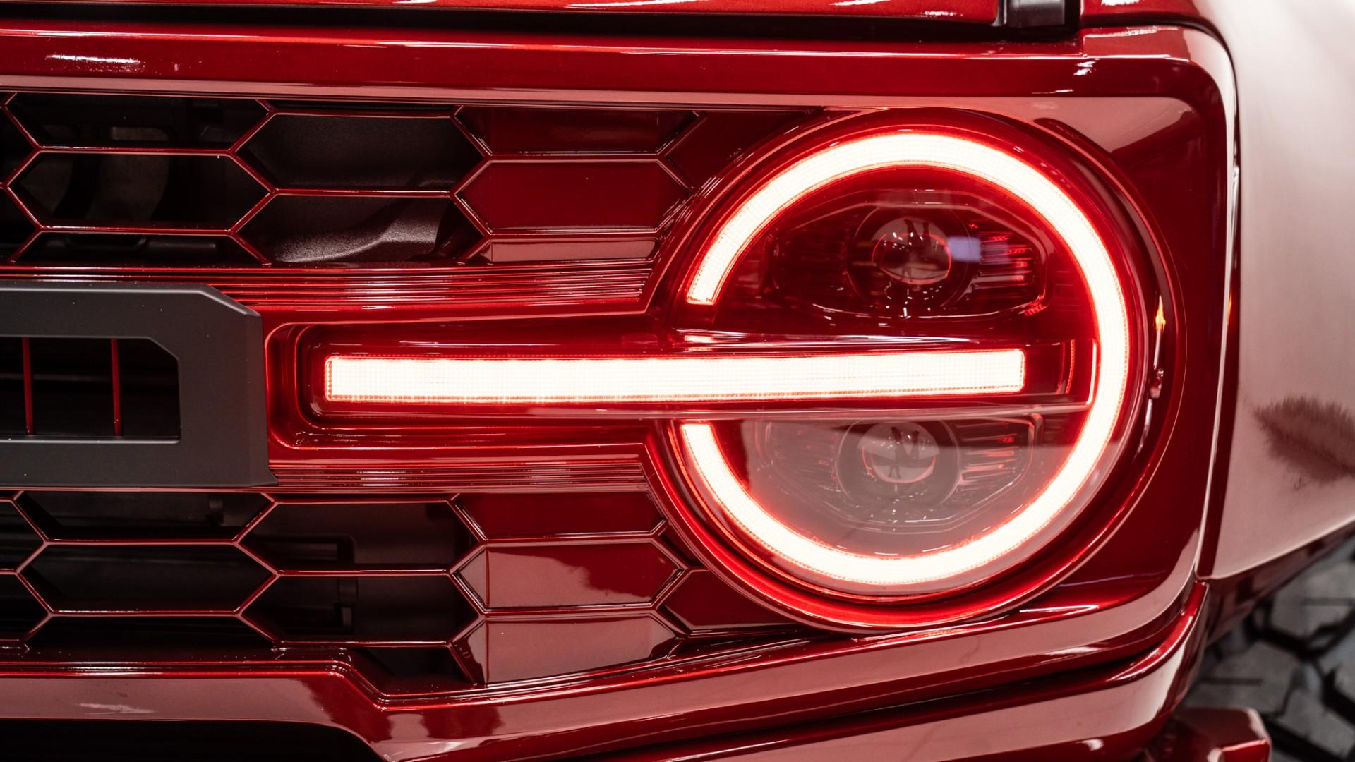 2025 FORD BRONCO in Red, photo 19 of 47