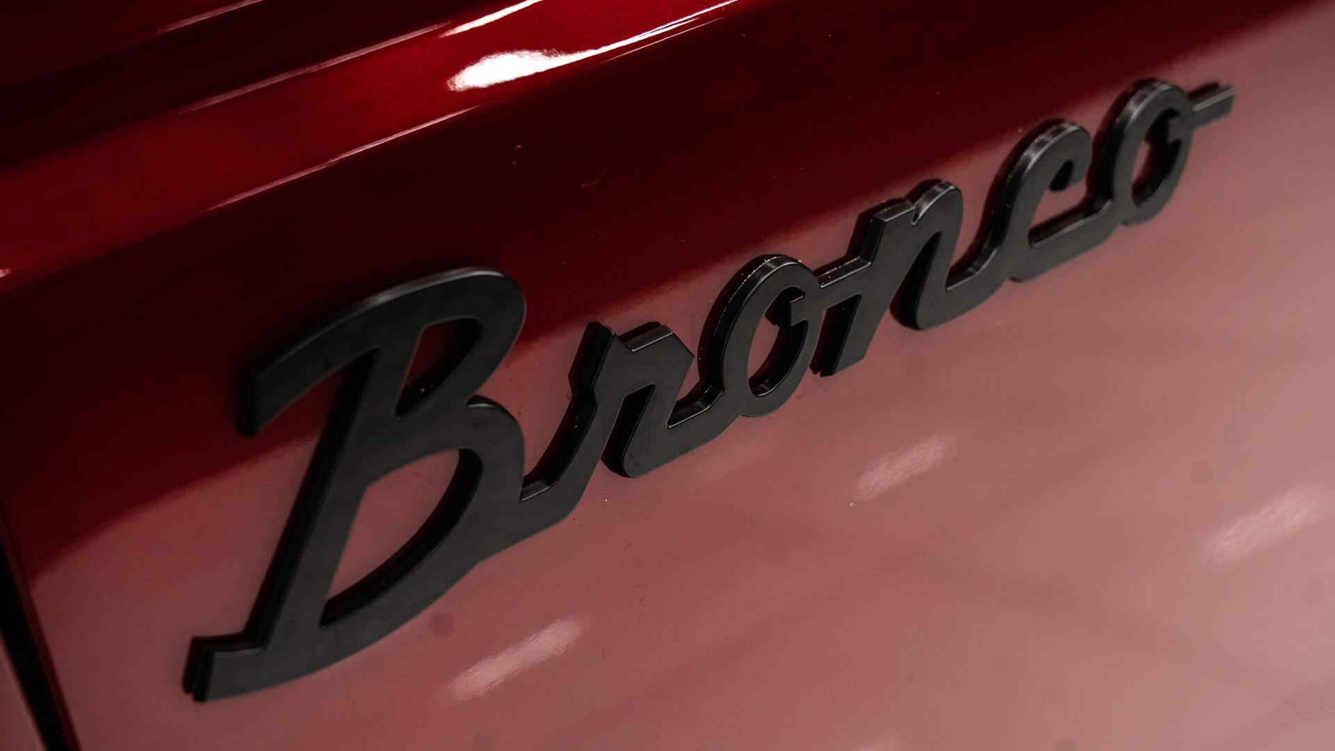 2025 FORD BRONCO in Red, photo 23 of 47
