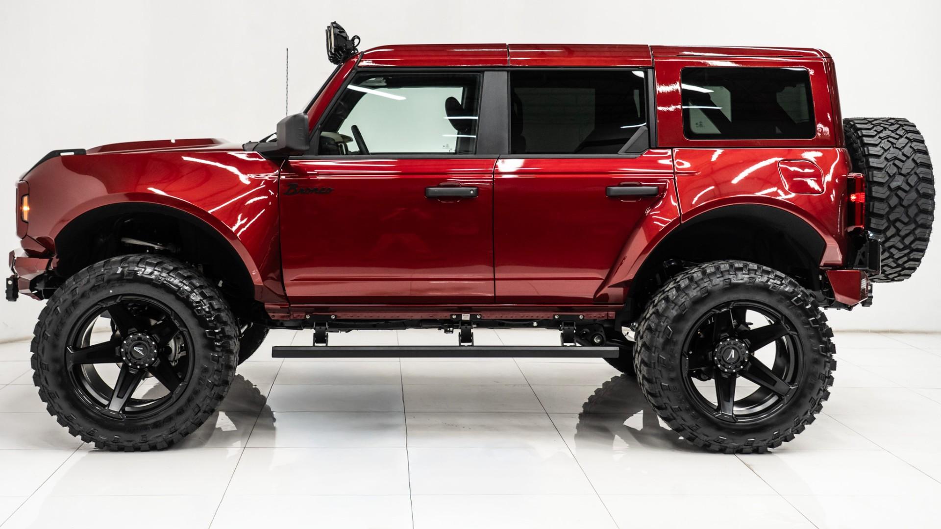 2025 FORD BRONCO in Red, photo 22 of 47