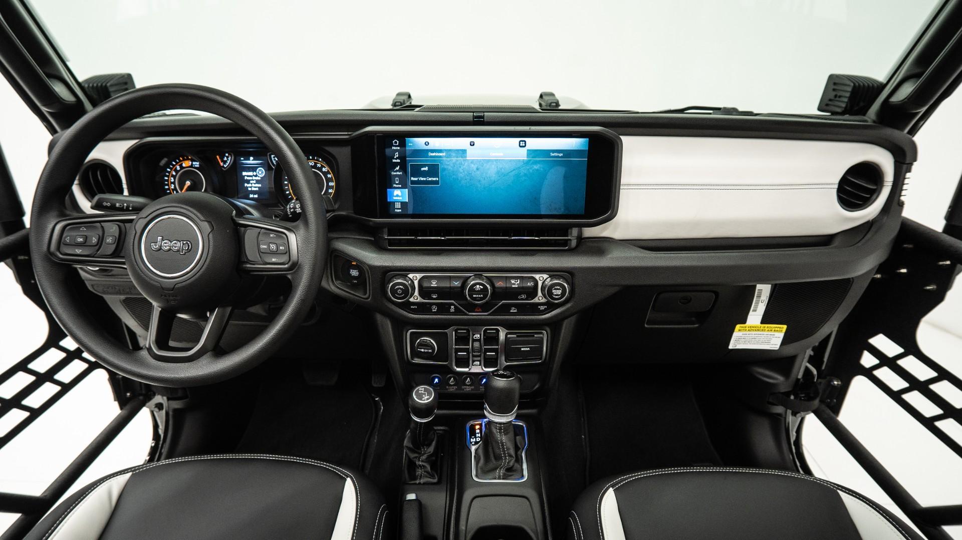 2026 JEEP WRANGLER in Black, photo 22 of 25