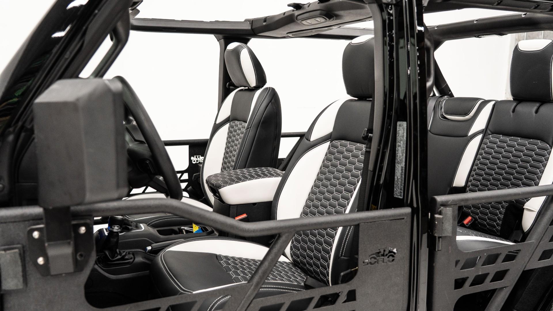 2026 JEEP WRANGLER in Black, photo 17 of 25