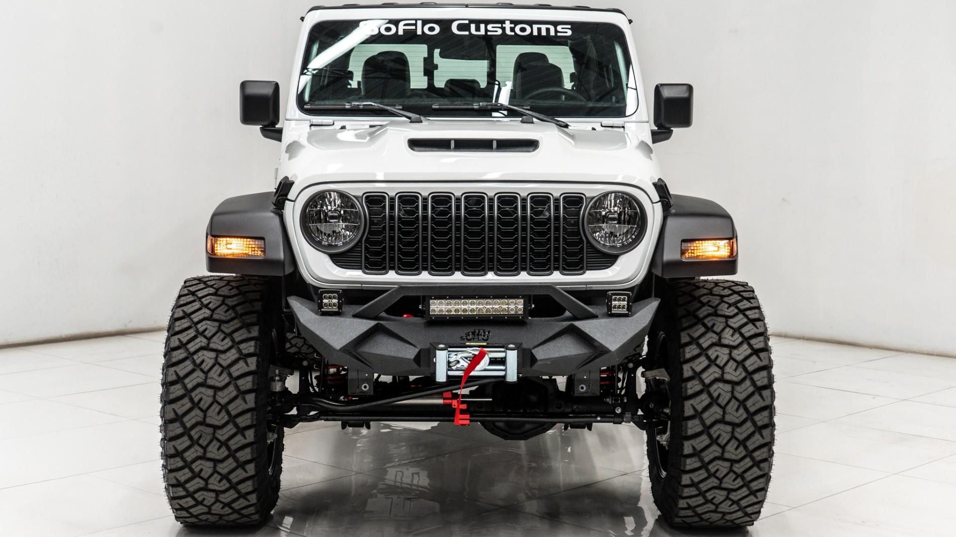 2025 JEEP GLADIATOR in White, photo 19 of 48