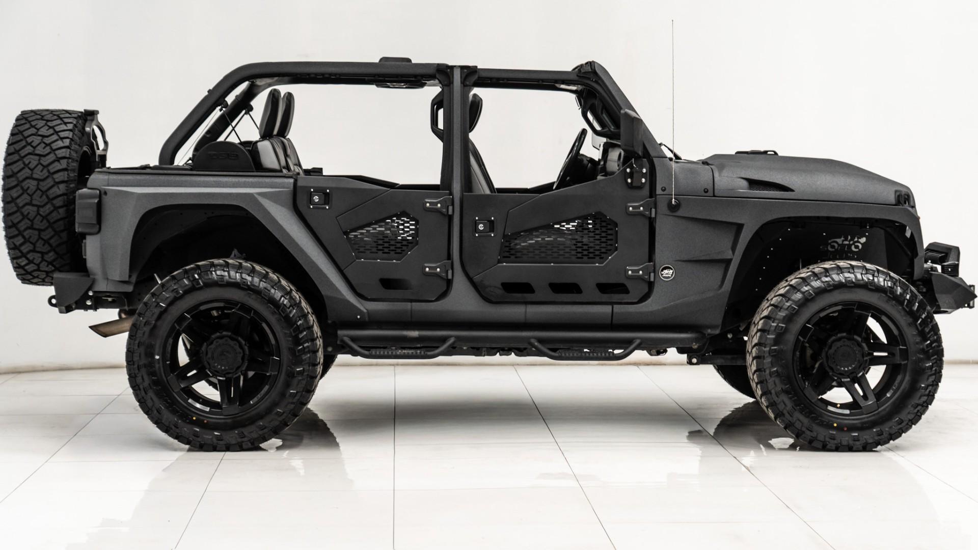 2020 JEEP WRANGLER in Gun Metal Gray, photo 17 of 52