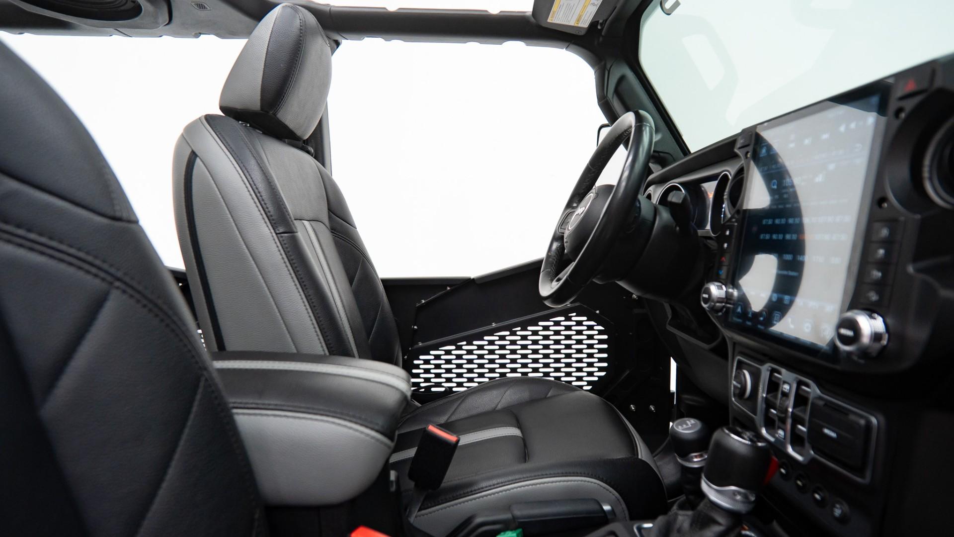 2020 JEEP WRANGLER in Gun Metal Gray, photo 19 of 52