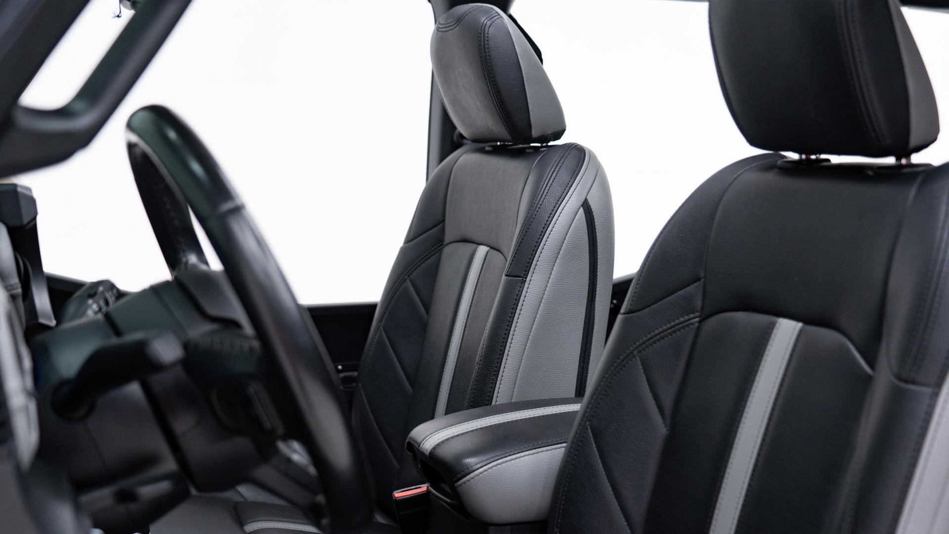 2020 JEEP WRANGLER in Gun Metal Gray, photo 35 of 52
