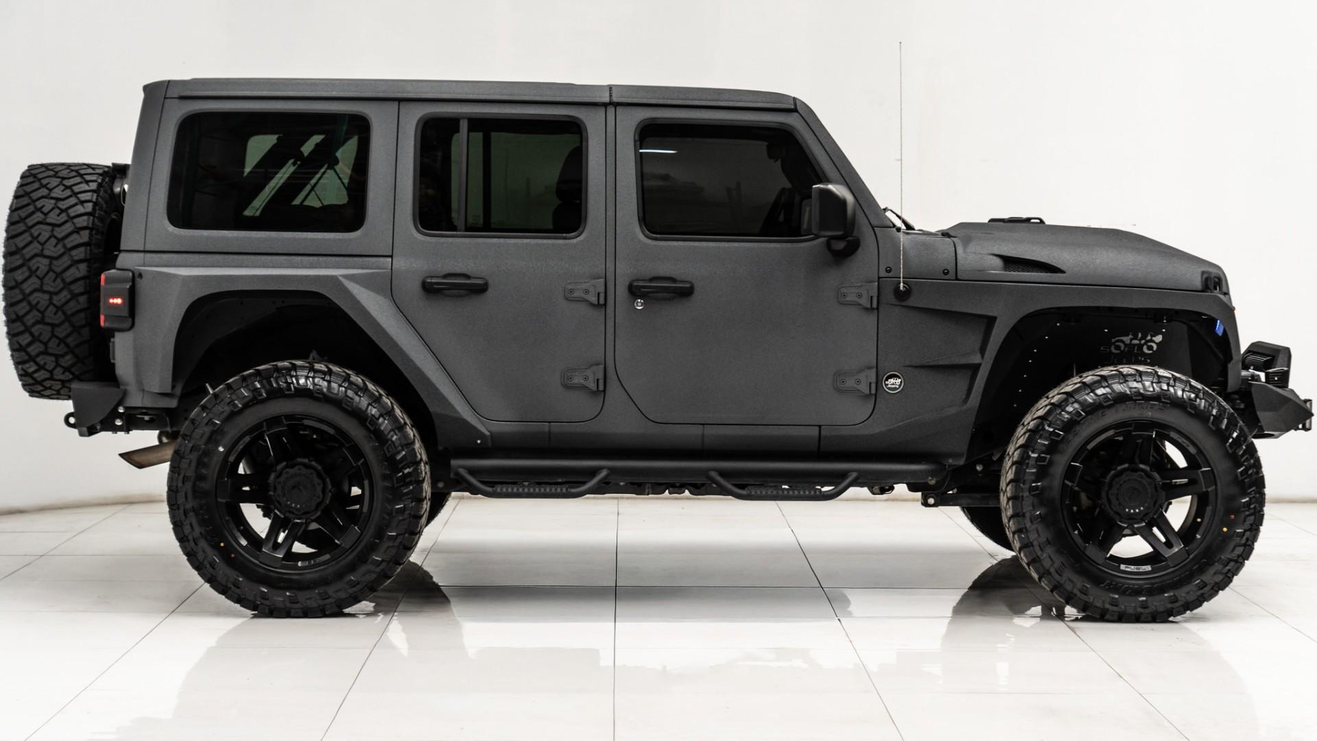 2020 JEEP WRANGLER in Gun Metal Gray, photo 11 of 52