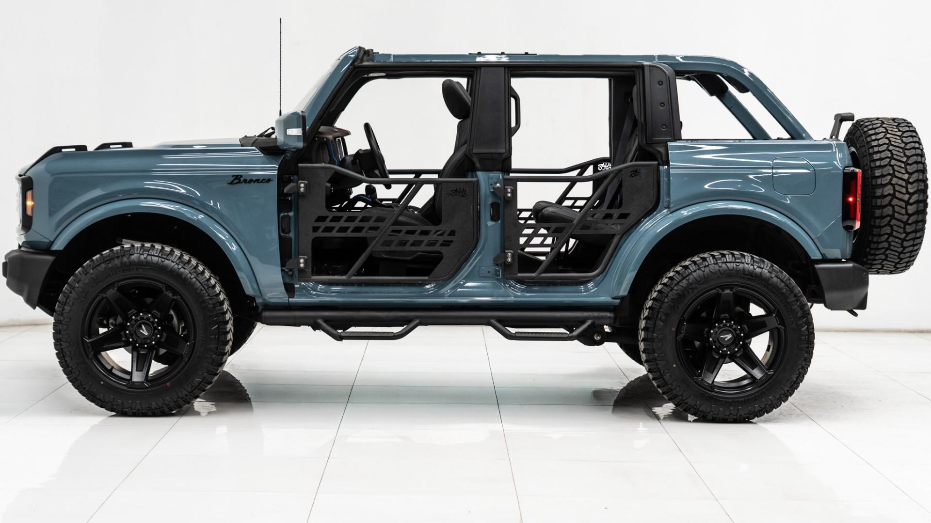 2023 FORD BRONCO in Blue, photo 10 of 60