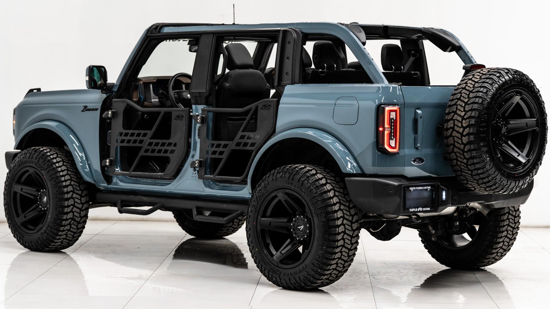 2023 FORD BRONCO in Blue, photo 12 of 60