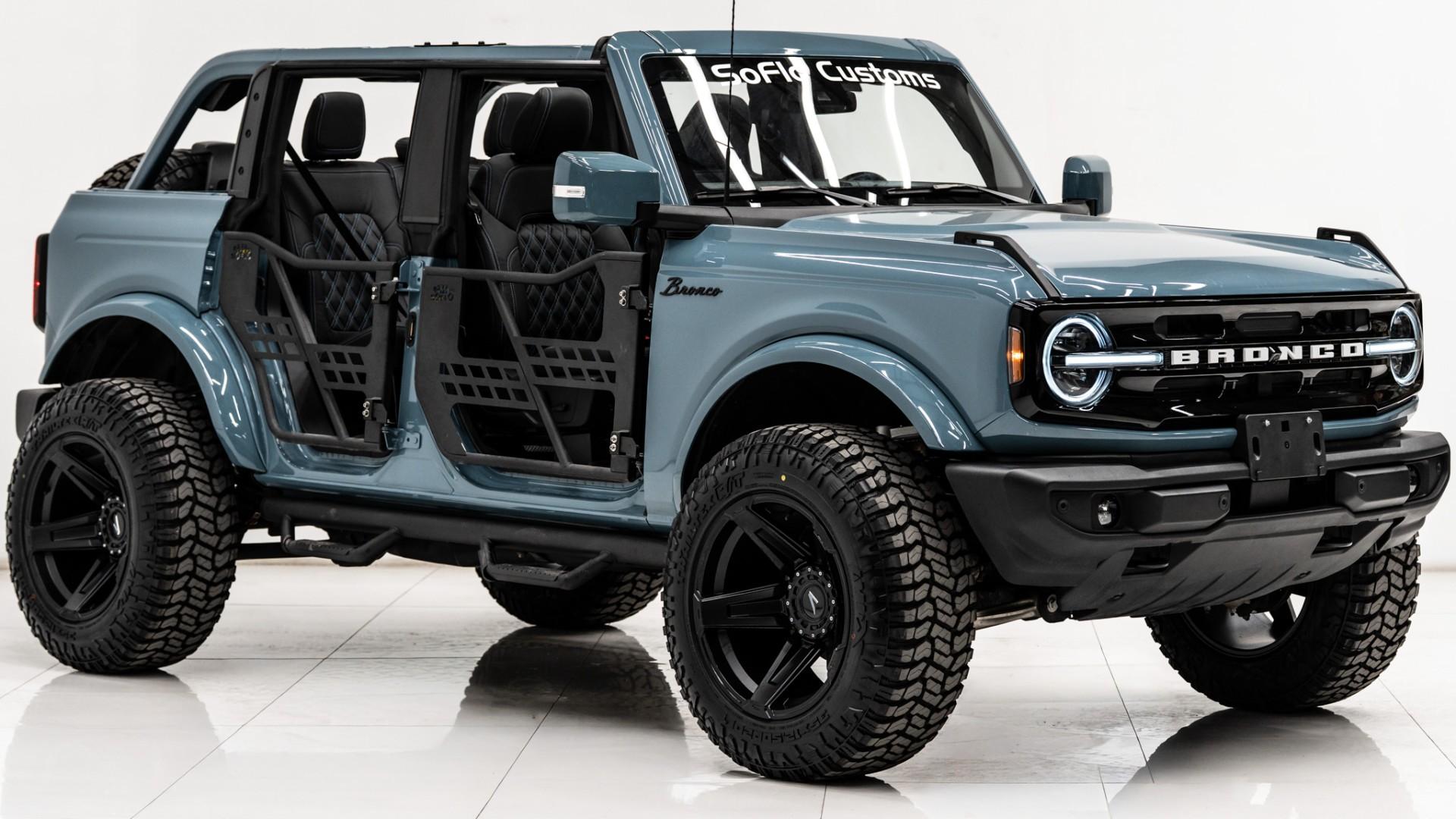 2023 FORD BRONCO in Blue, photo 13 of 60