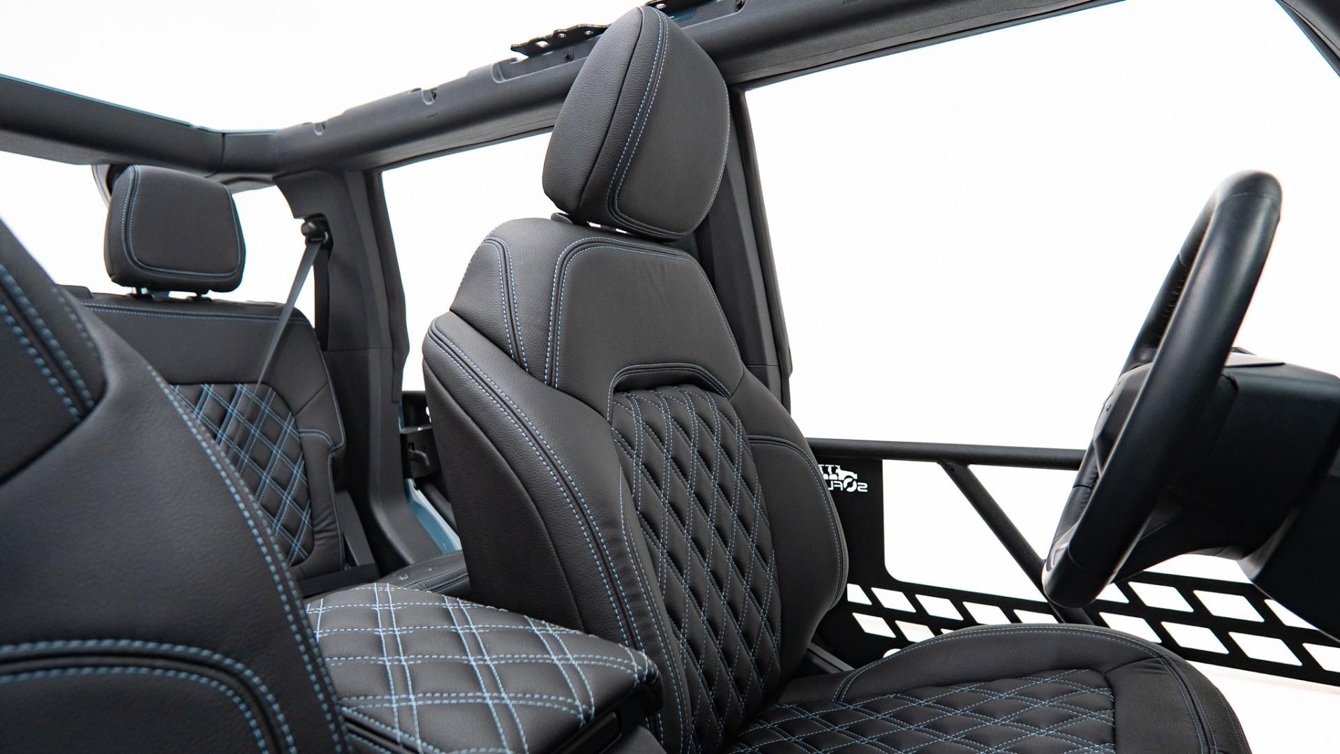 2023 FORD BRONCO in Blue, photo 20 of 60