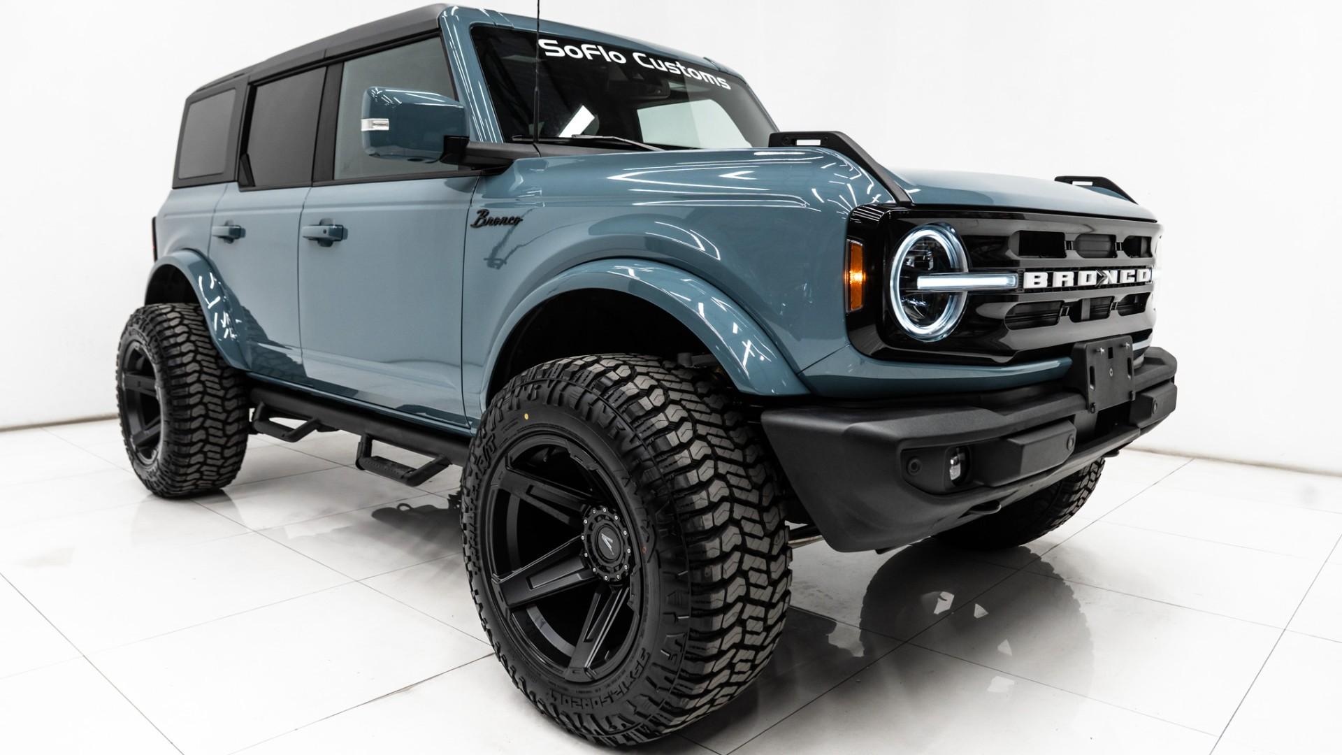 2023 FORD BRONCO in Blue, photo 37 of 60