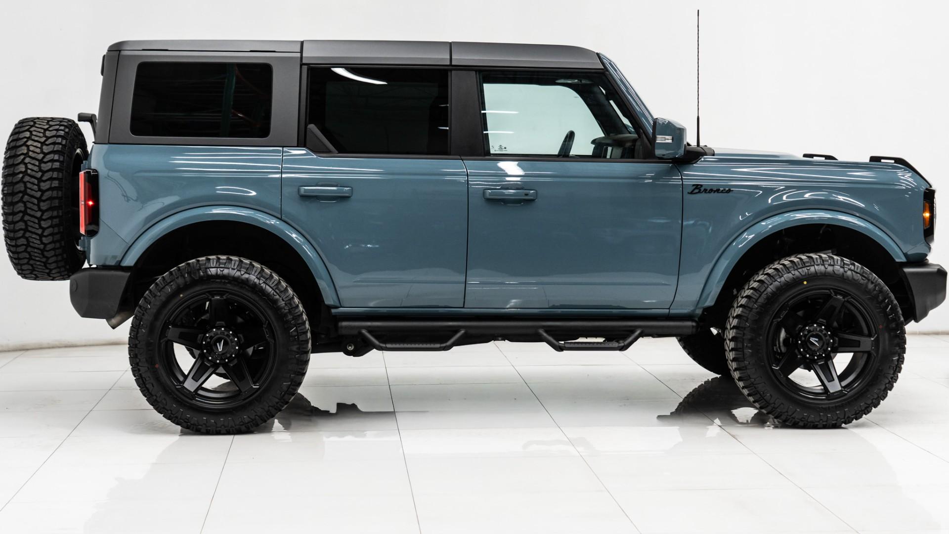 2023 FORD BRONCO in Blue, photo 6 of 60