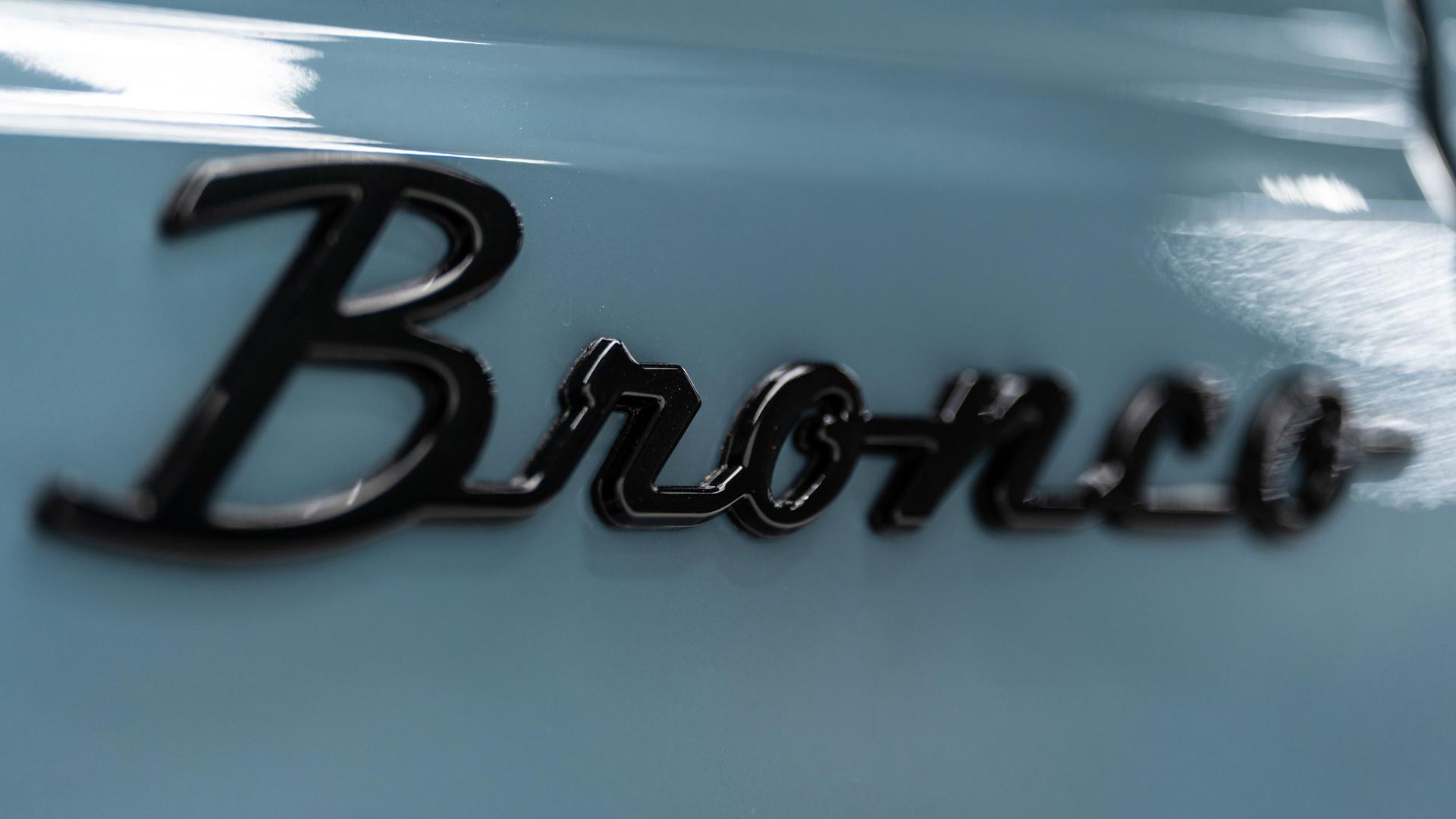 2023 FORD BRONCO in Blue, photo 48 of 60