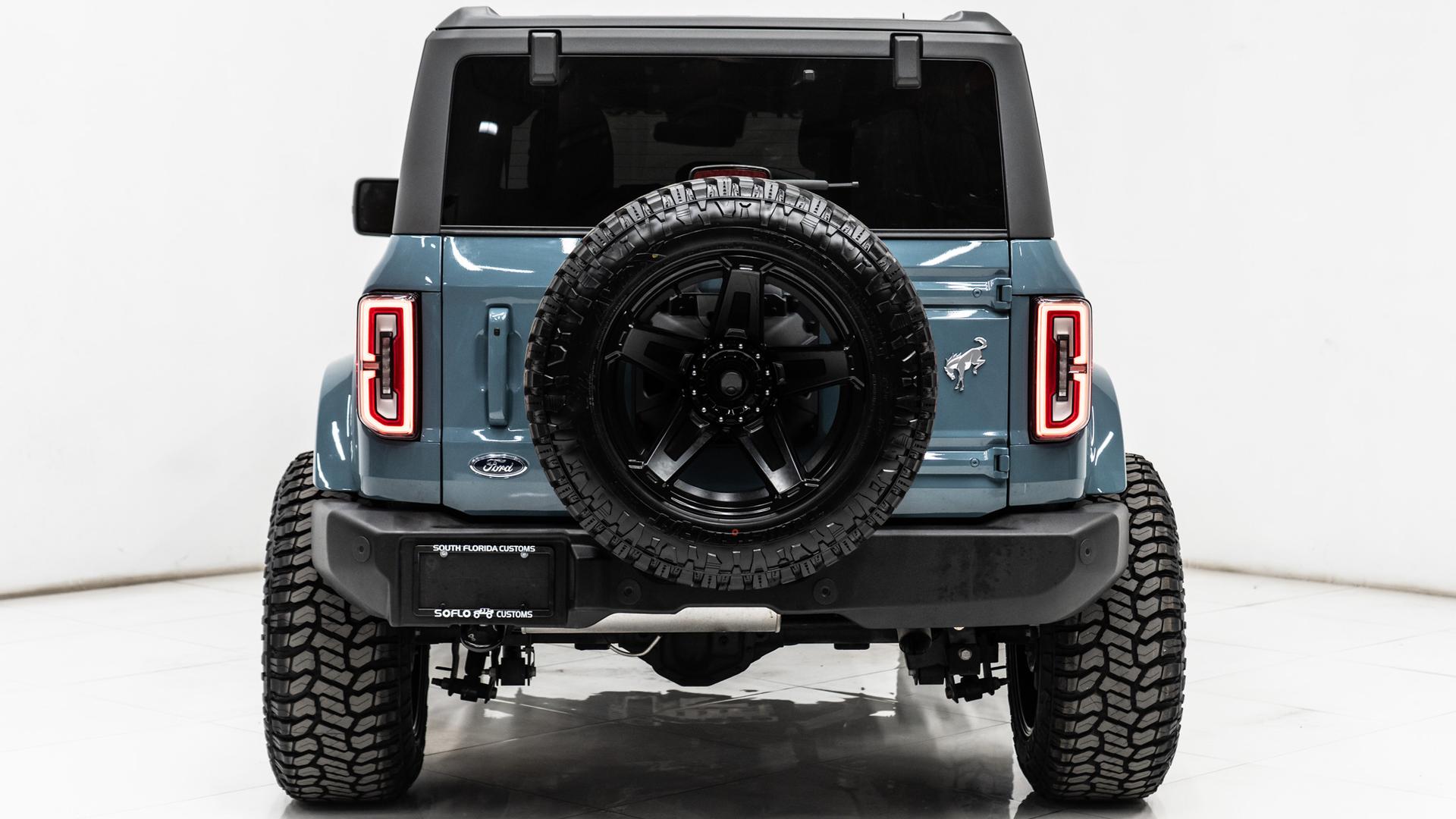 2023 FORD BRONCO in Blue, photo 8 of 60