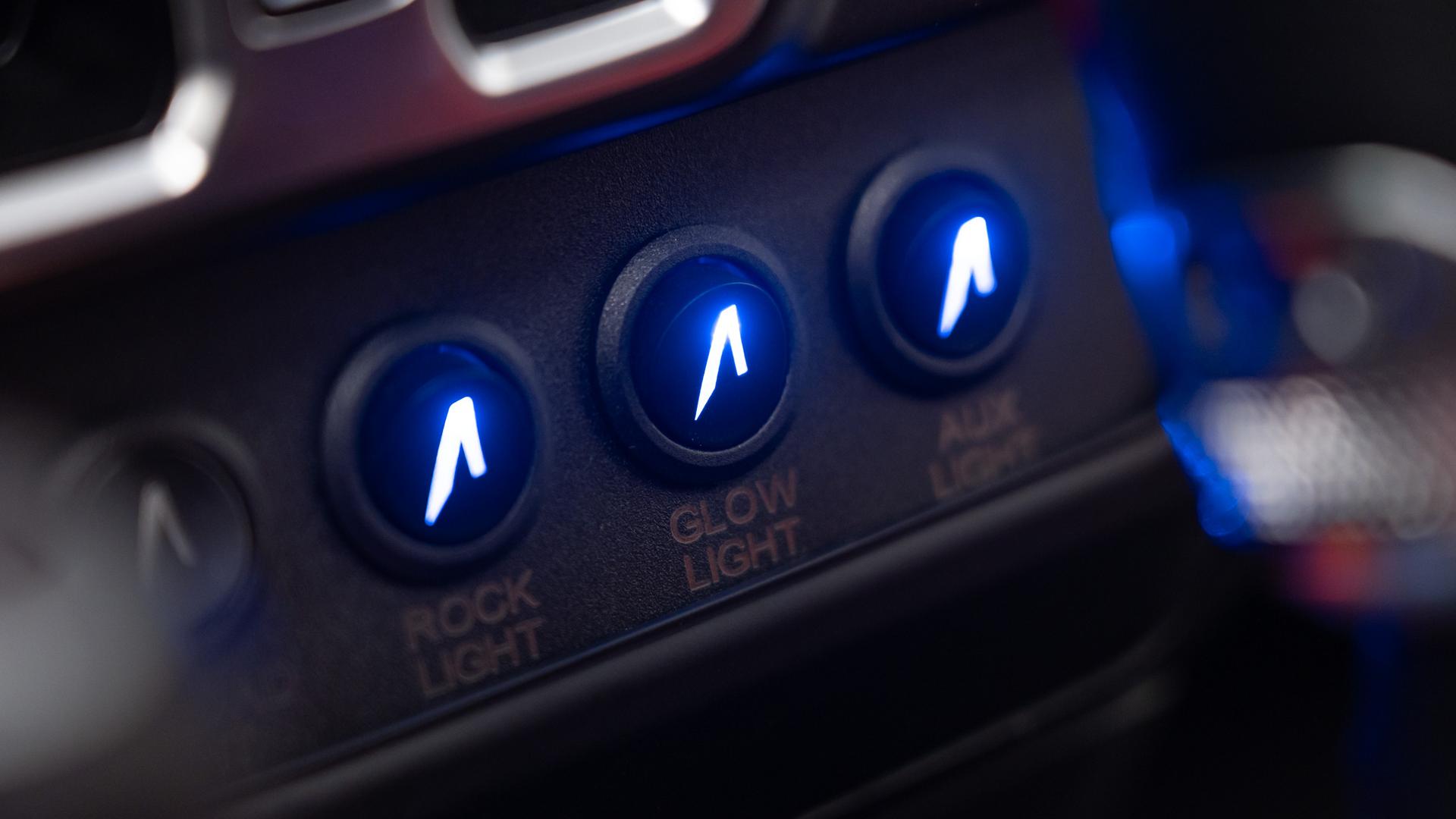 2025 JEEP GLADIATOR in Black, photo 26 of 27